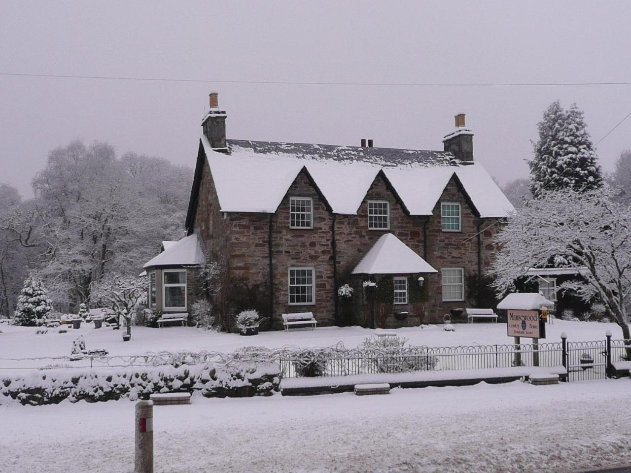 Mansewood Country House