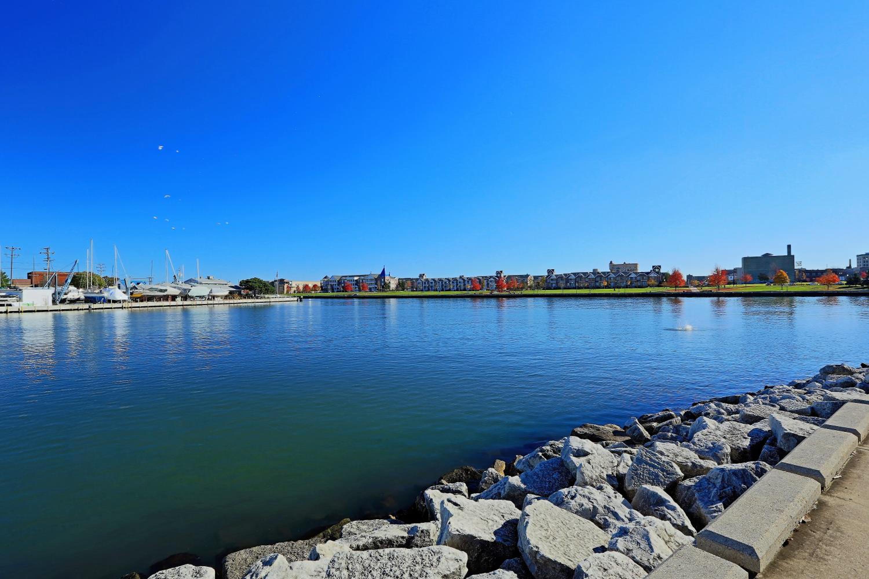 Wyndham Garden Kenosha Harborside - Property Image 25