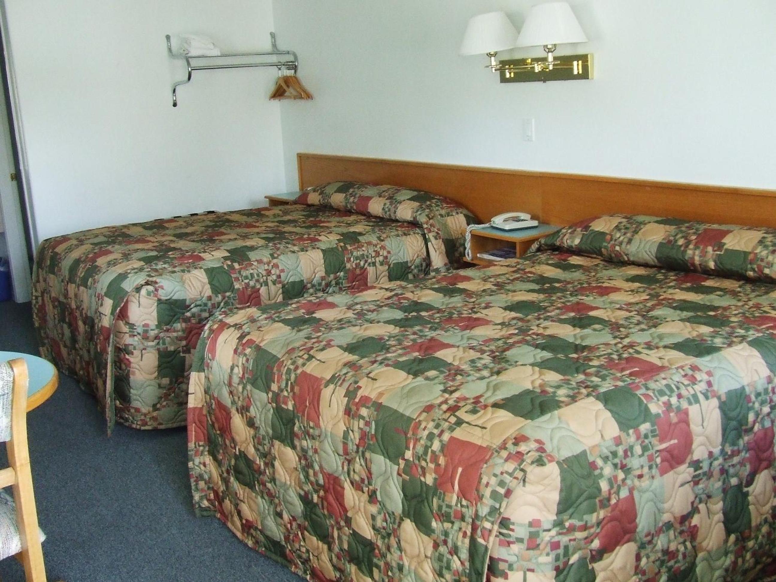Golden Vacations - Ponderosa Motor Inn - Property Image 36