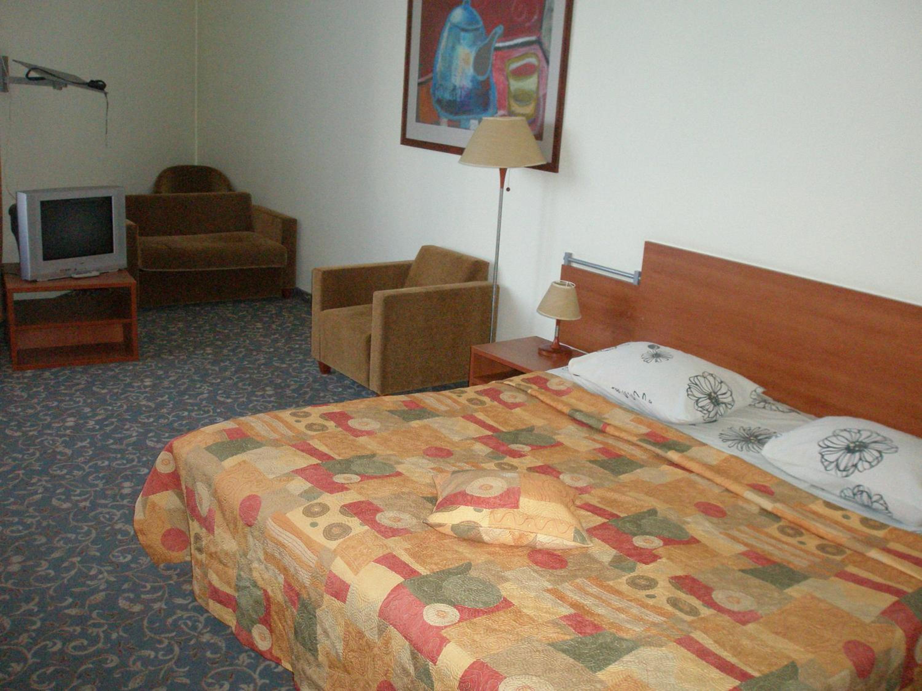 Photo 16