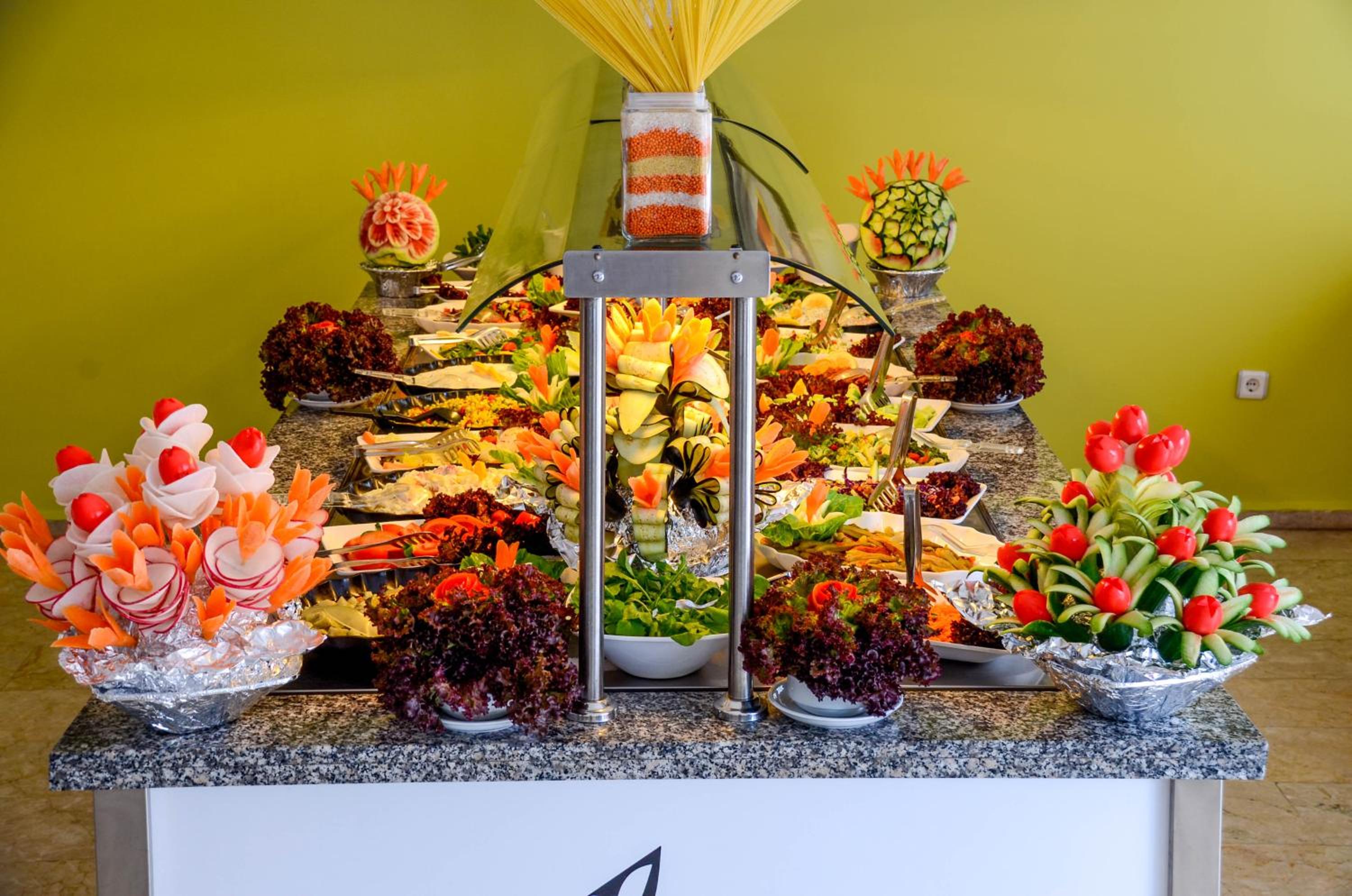 Ark Apart and Suite Hotel - Image 27