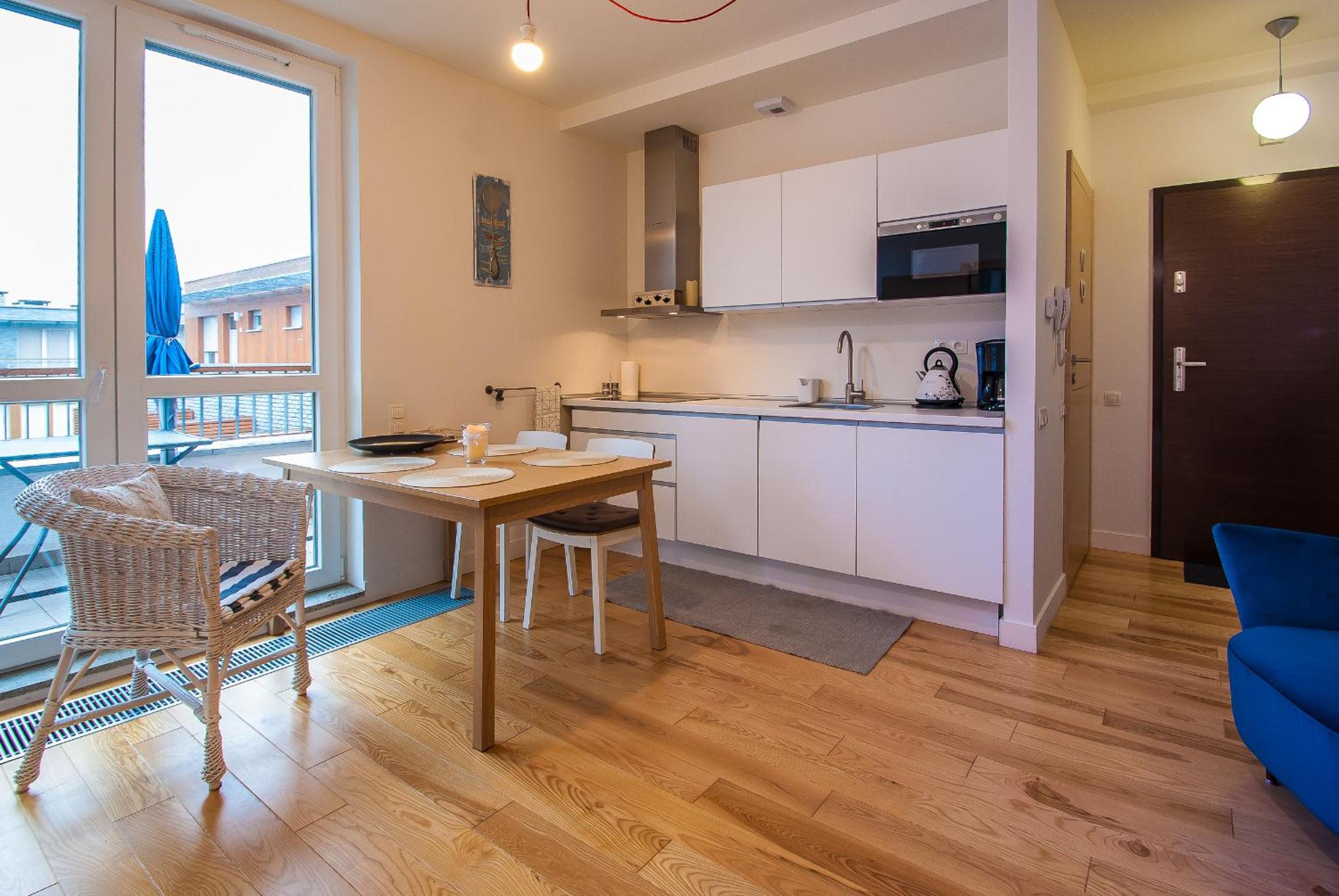 Bedroom Apartments - Bałtycka 10 z widokiem na las