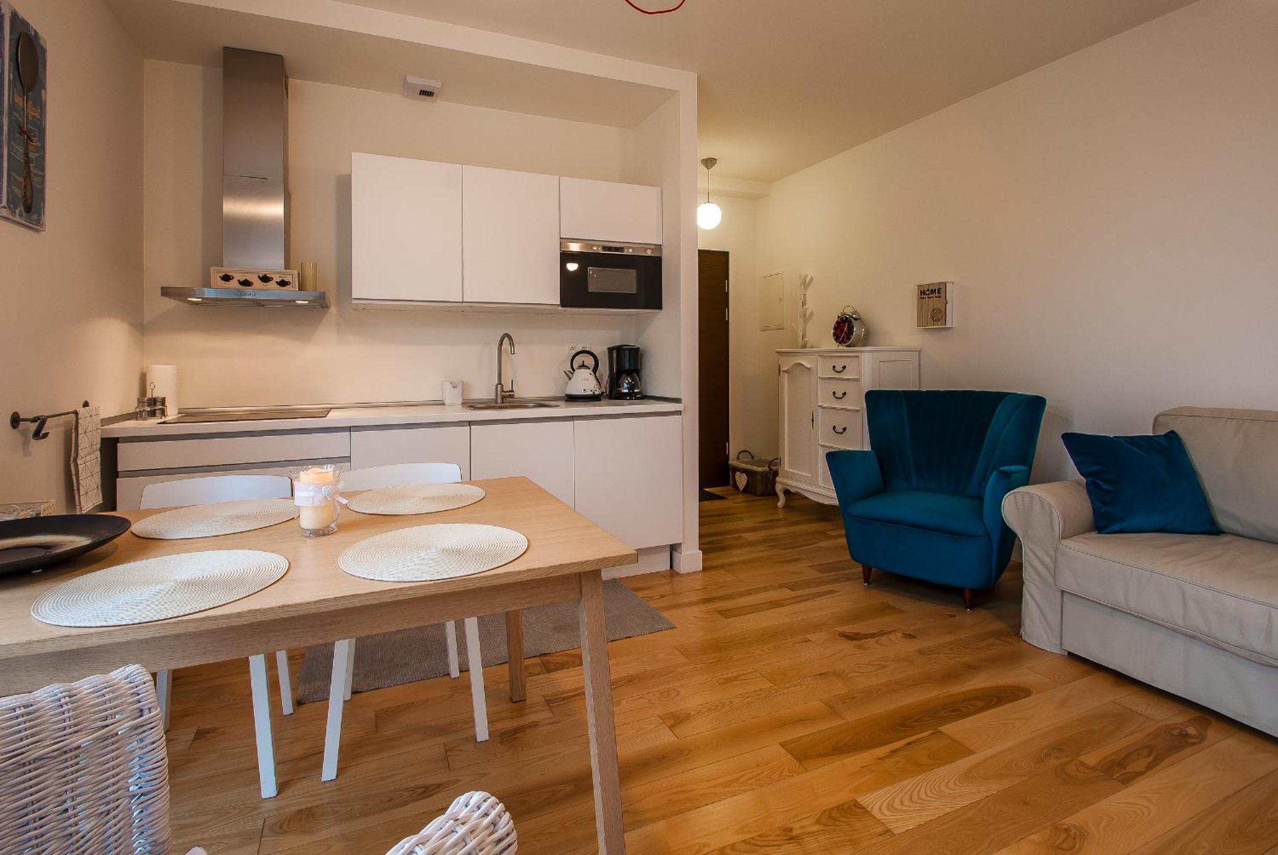 Bedroom Apartments - Bałtycka 10 z widokiem na las