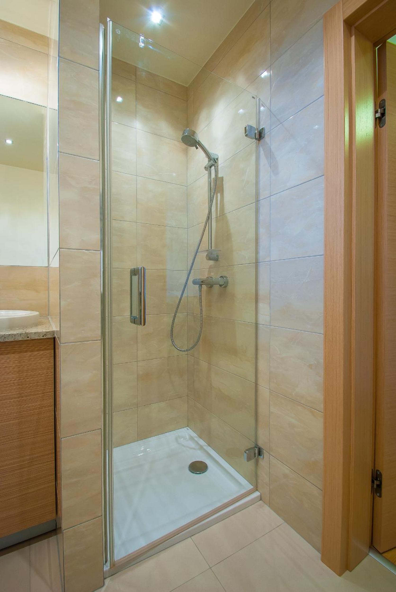 Bedroom Apartments - Bałtycka 10 z widokiem na las