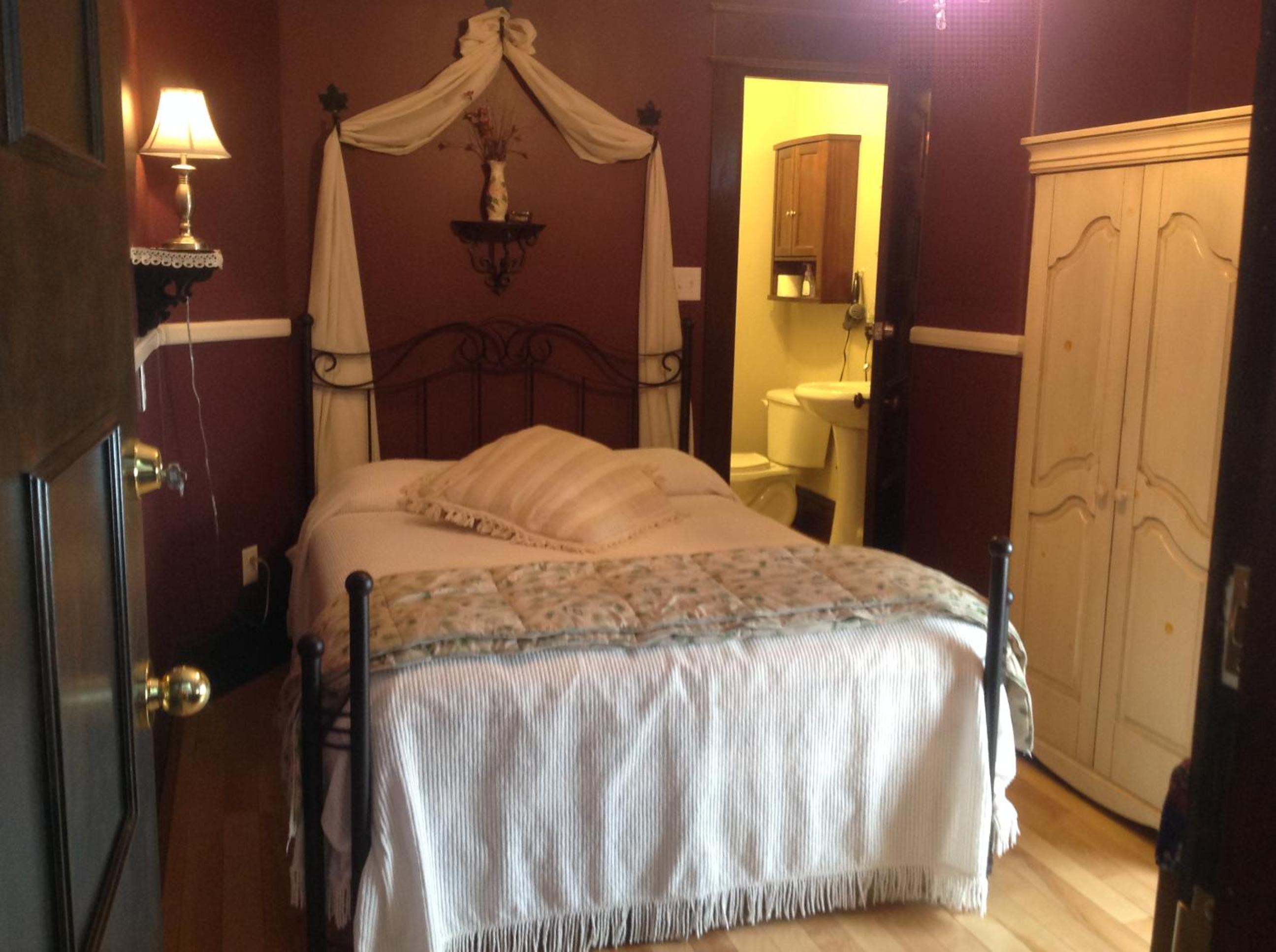 Maison McKenzie House