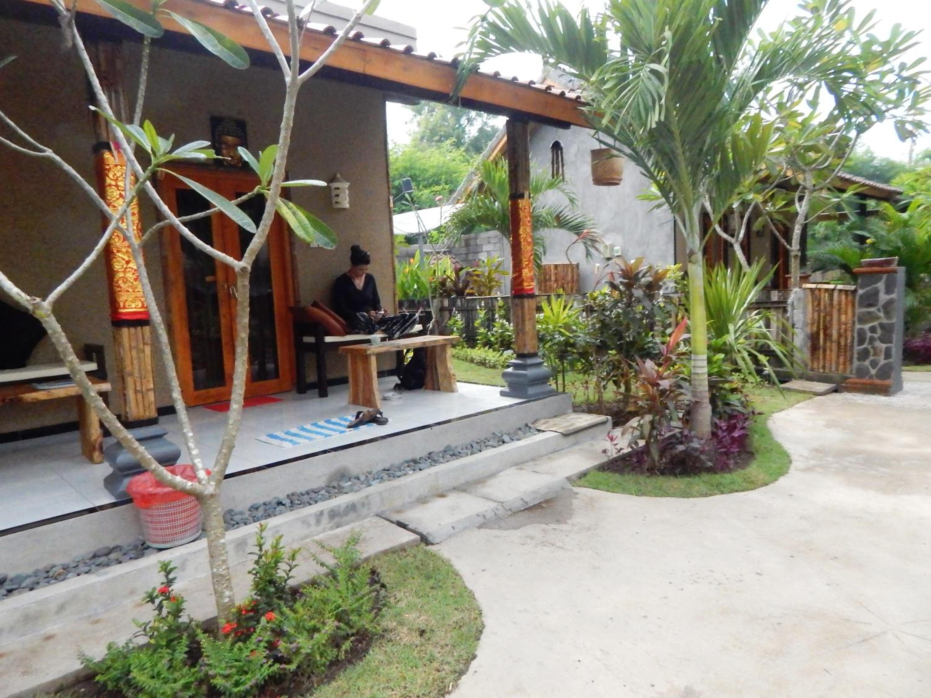 Photo 10