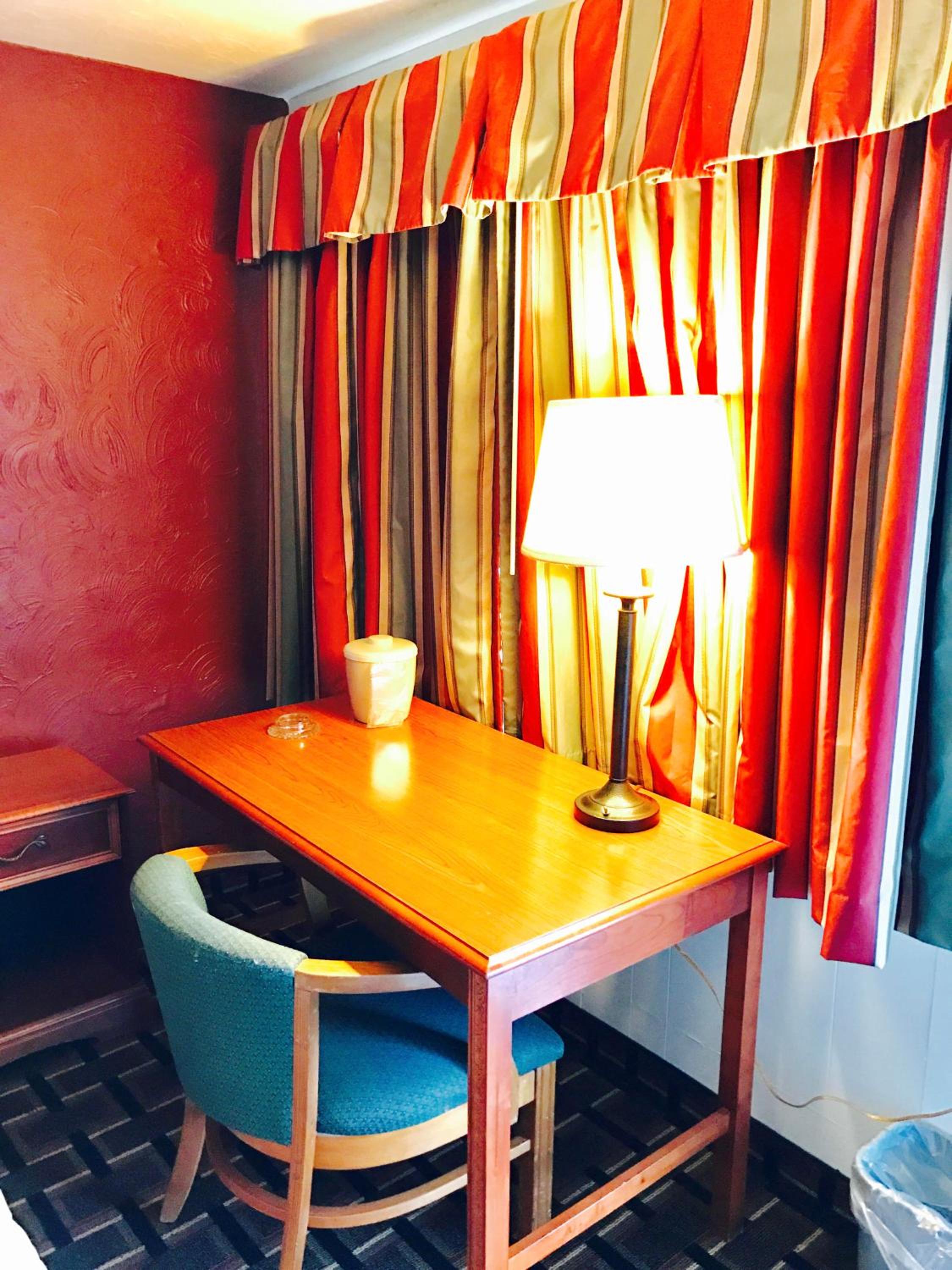 Greystone Motel