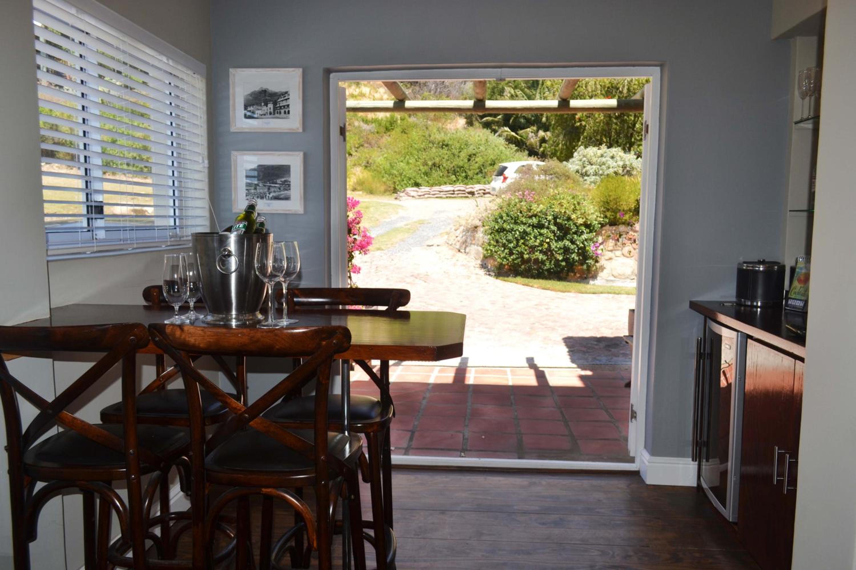 Seabreeze Luxury Two Bedroom Self Catering Penthouse