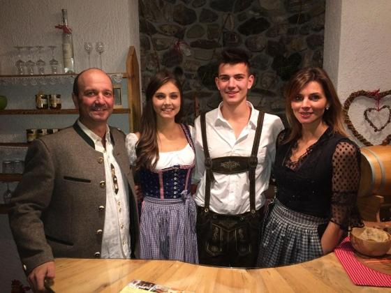 Photo 33