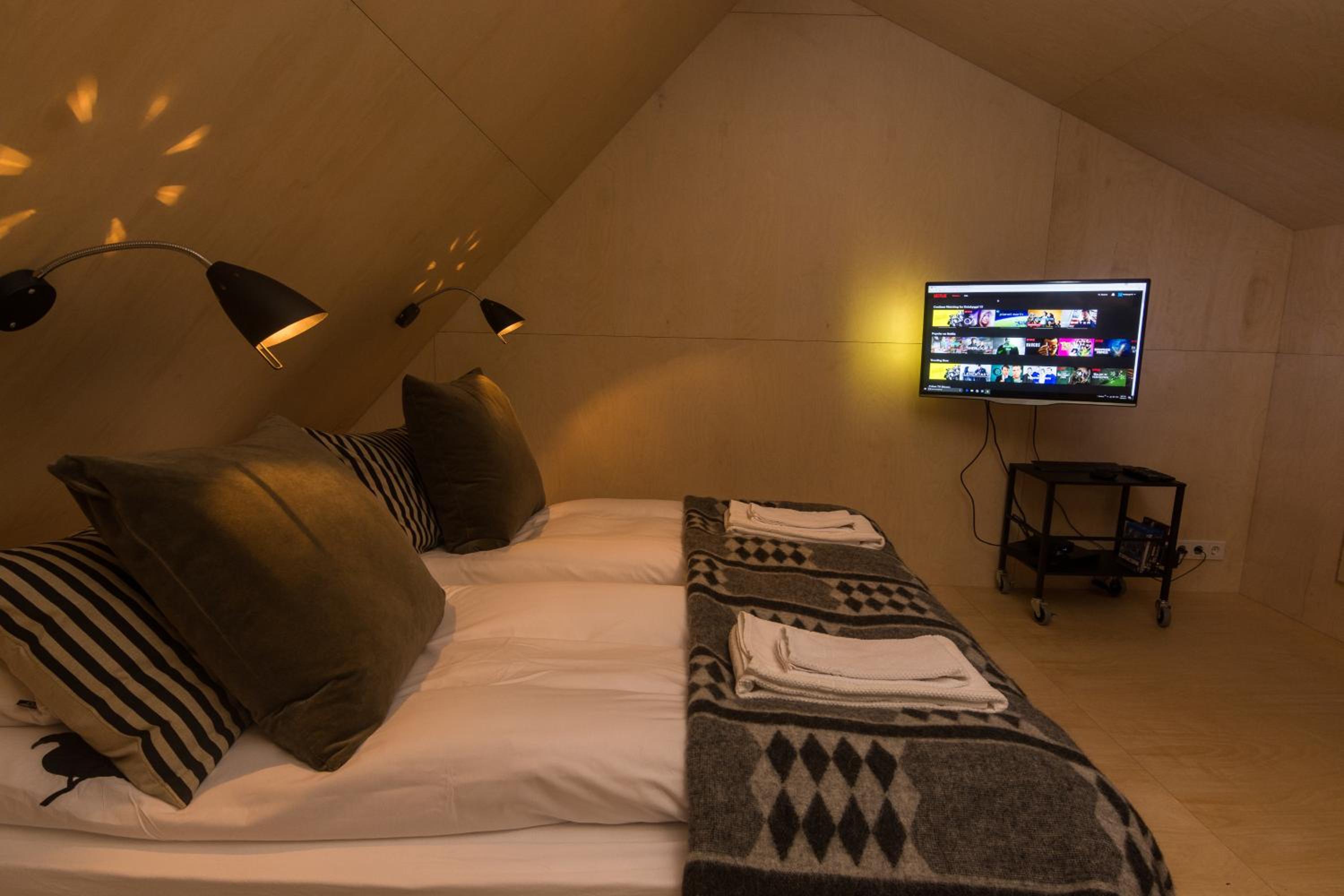 Viking Cottages & Apartments