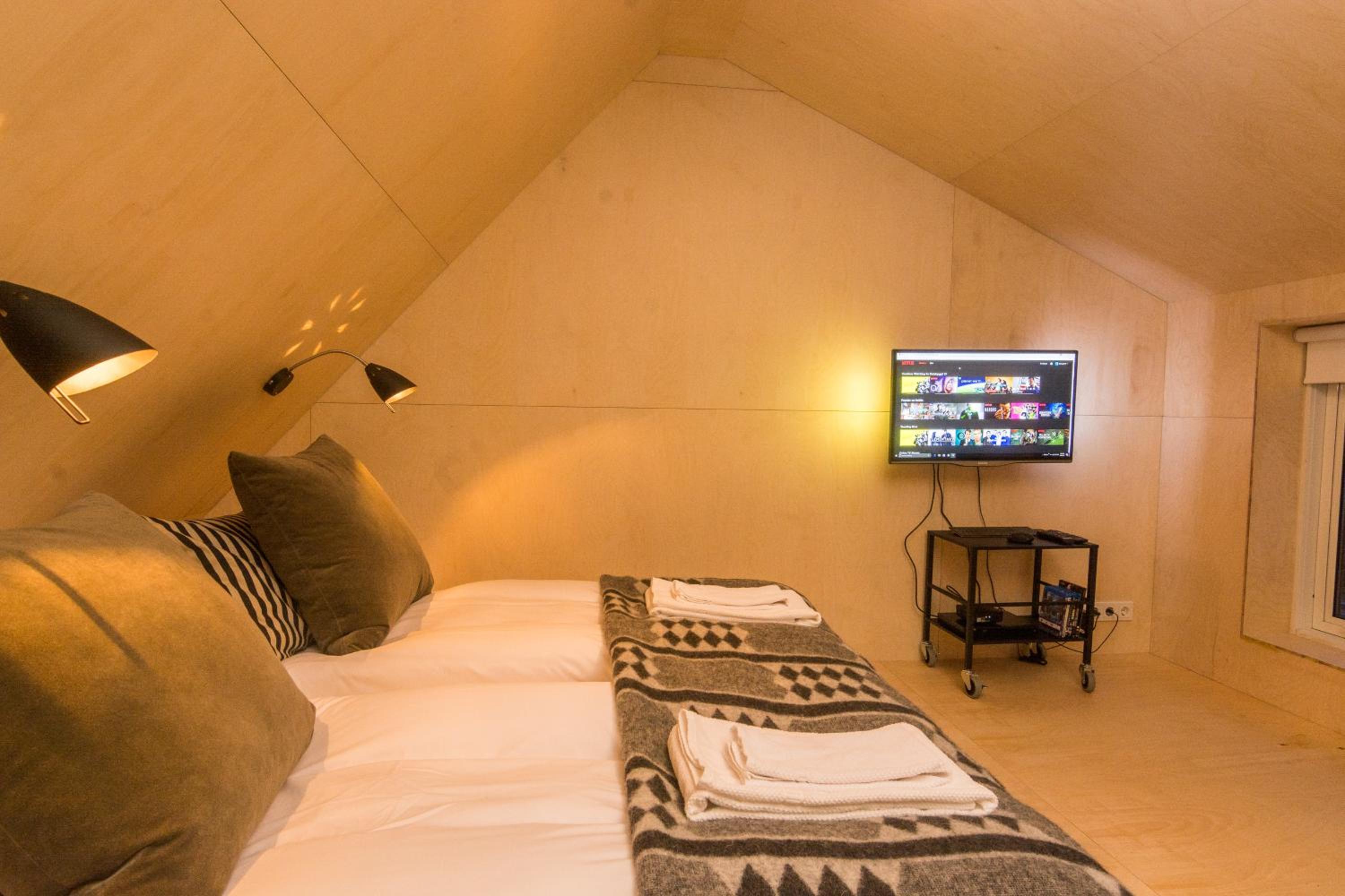 Viking Cottages & Apartments