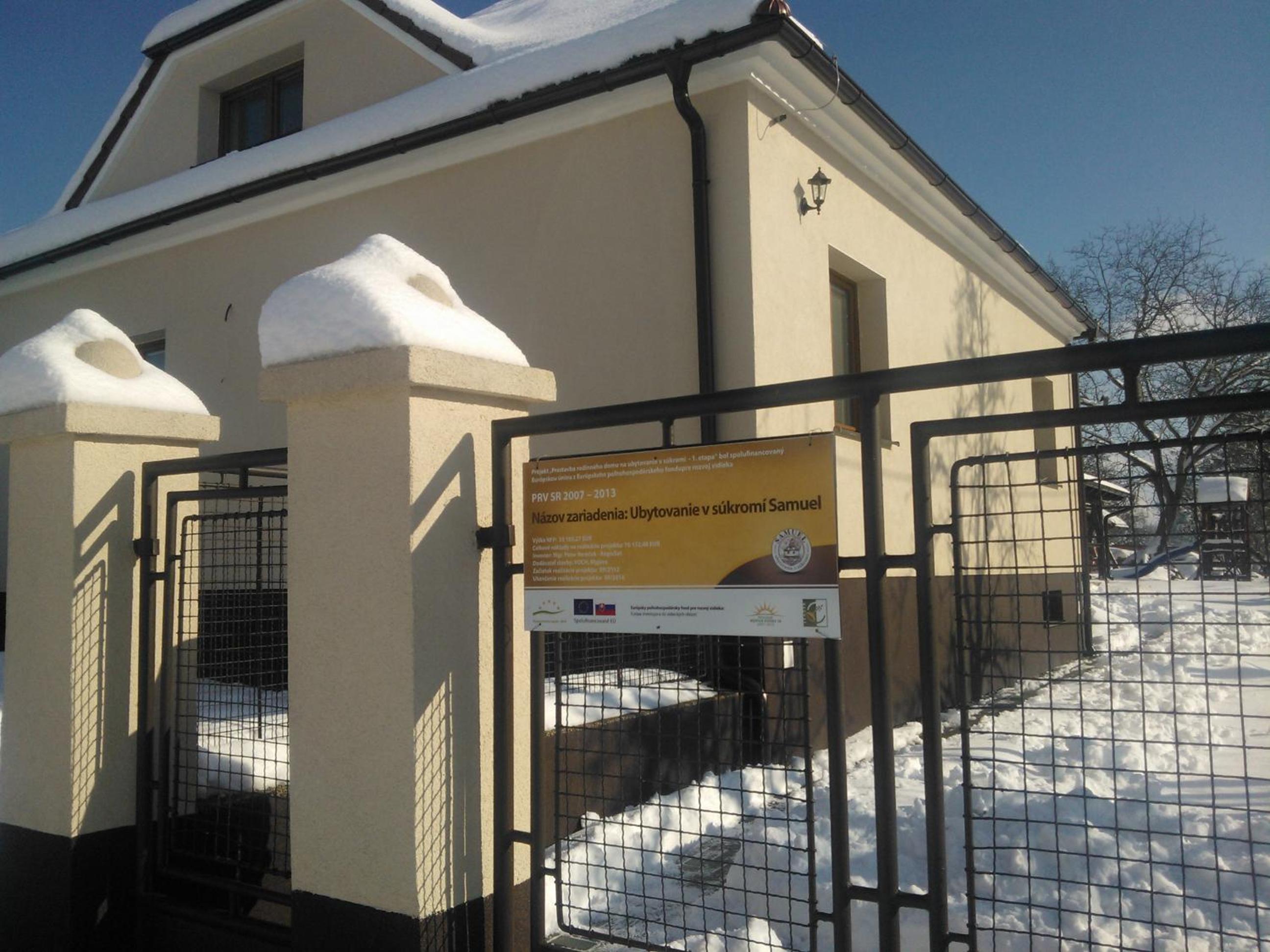 Photo 46