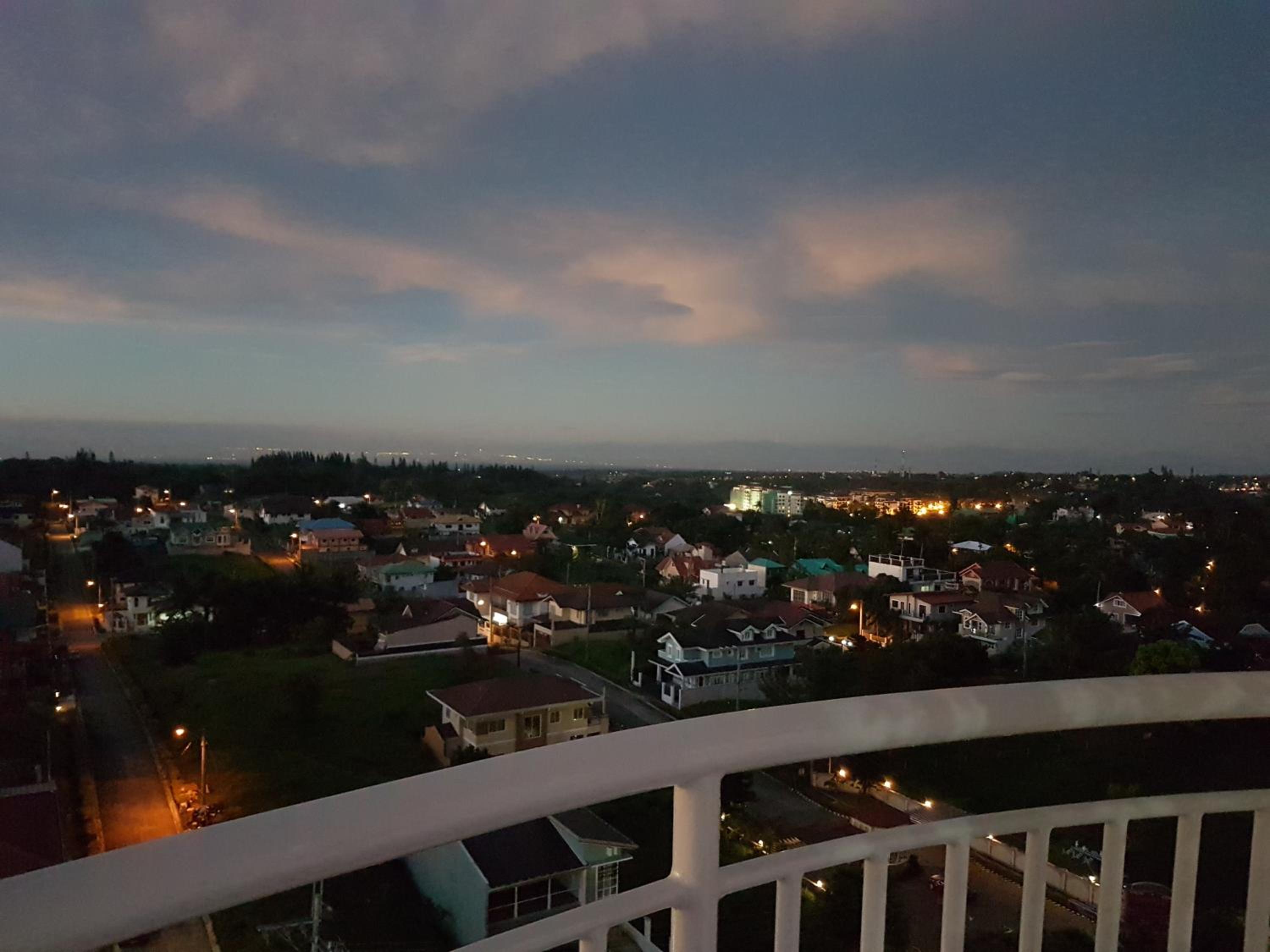 Tagaytay Modern Minimalistic Condo