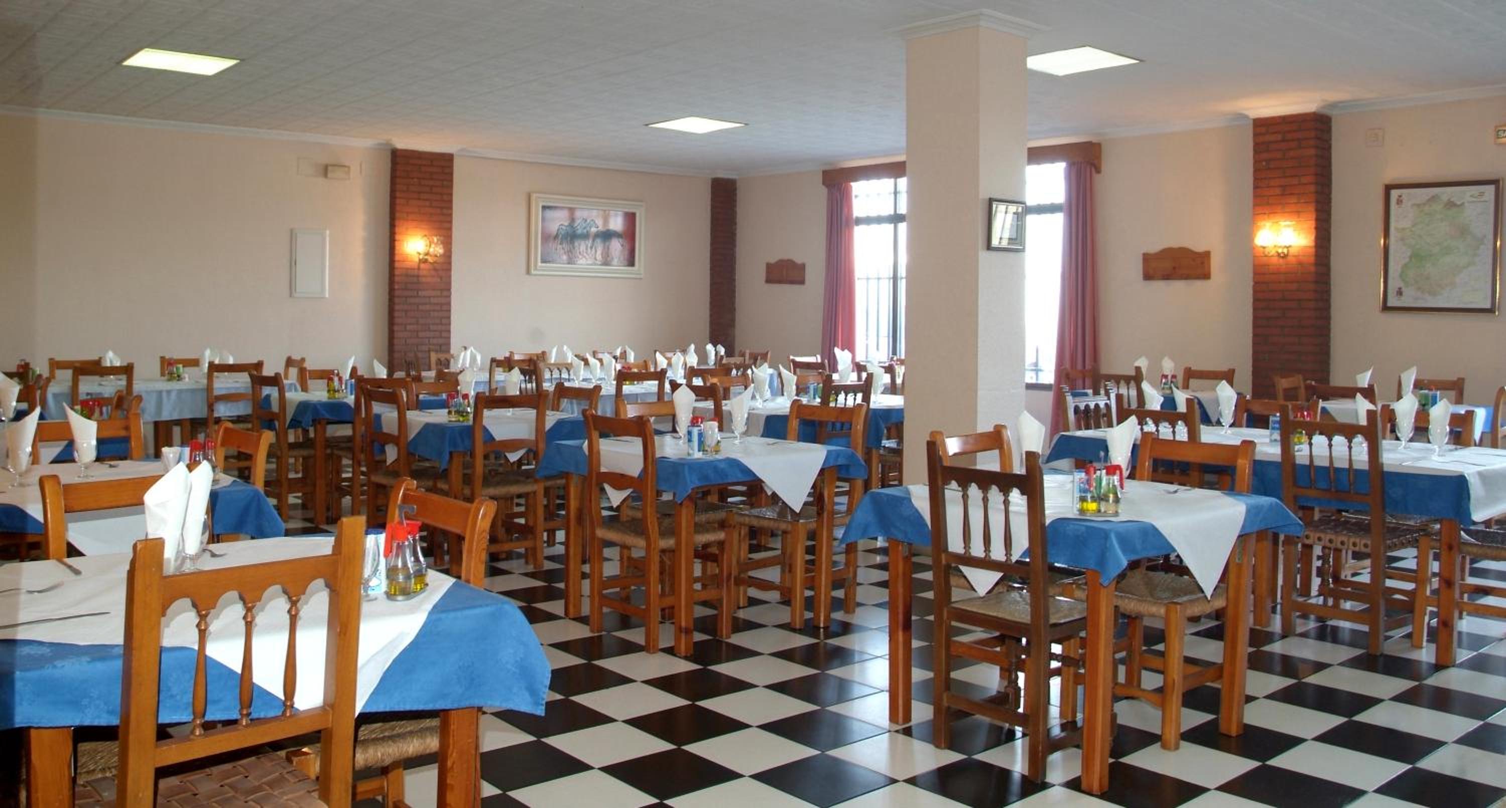 Hostal Arias