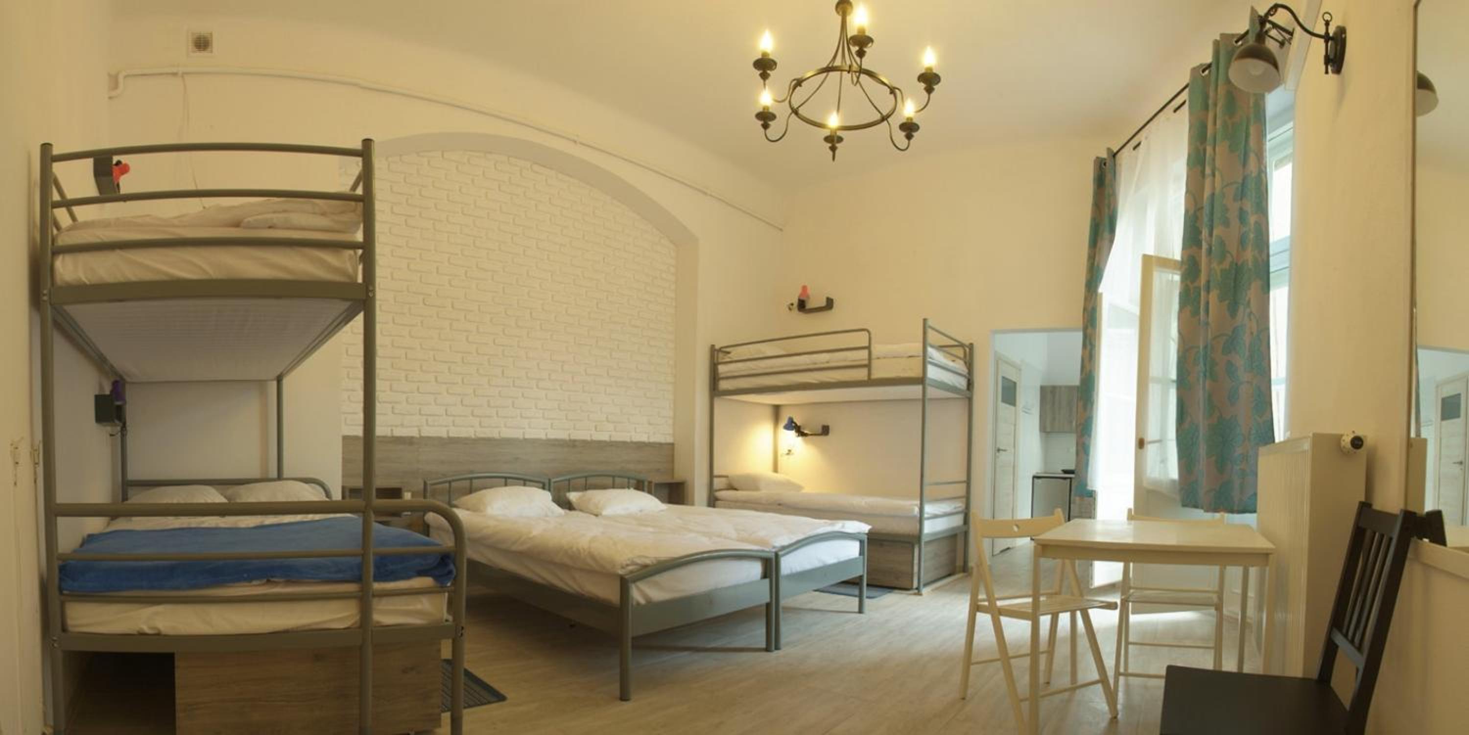 Hostel Lwowska 11