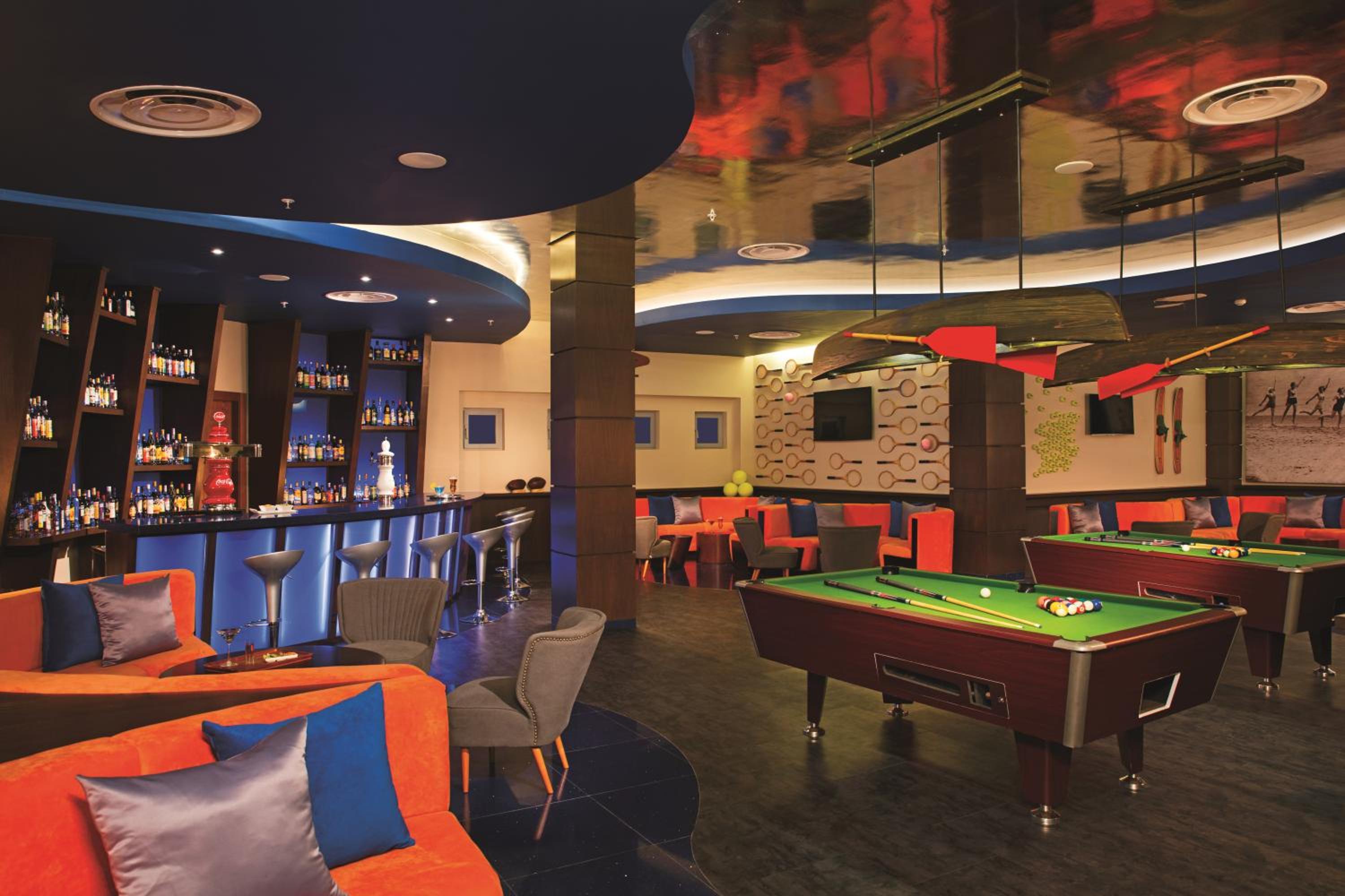 lounge