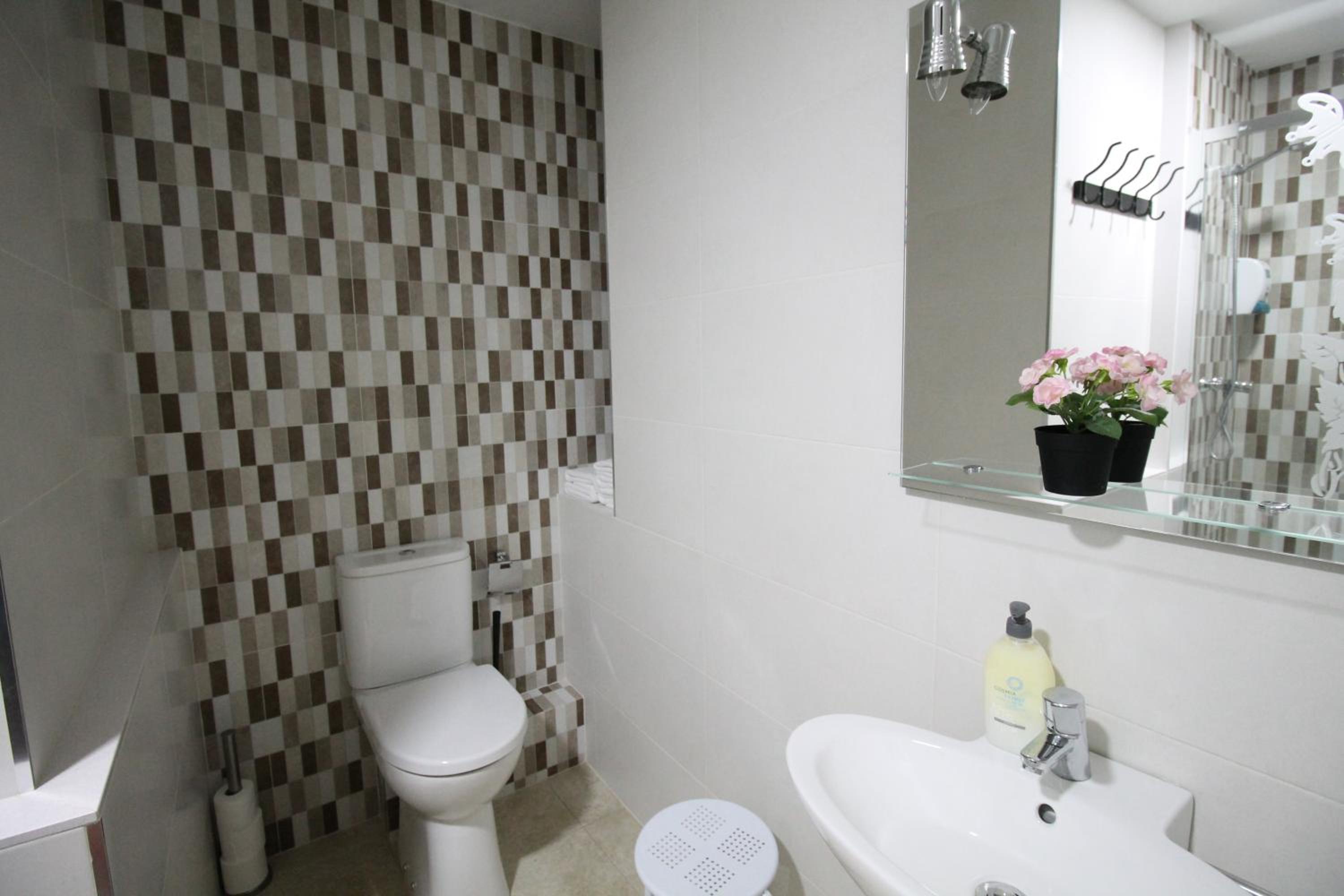 Hostal Orleans