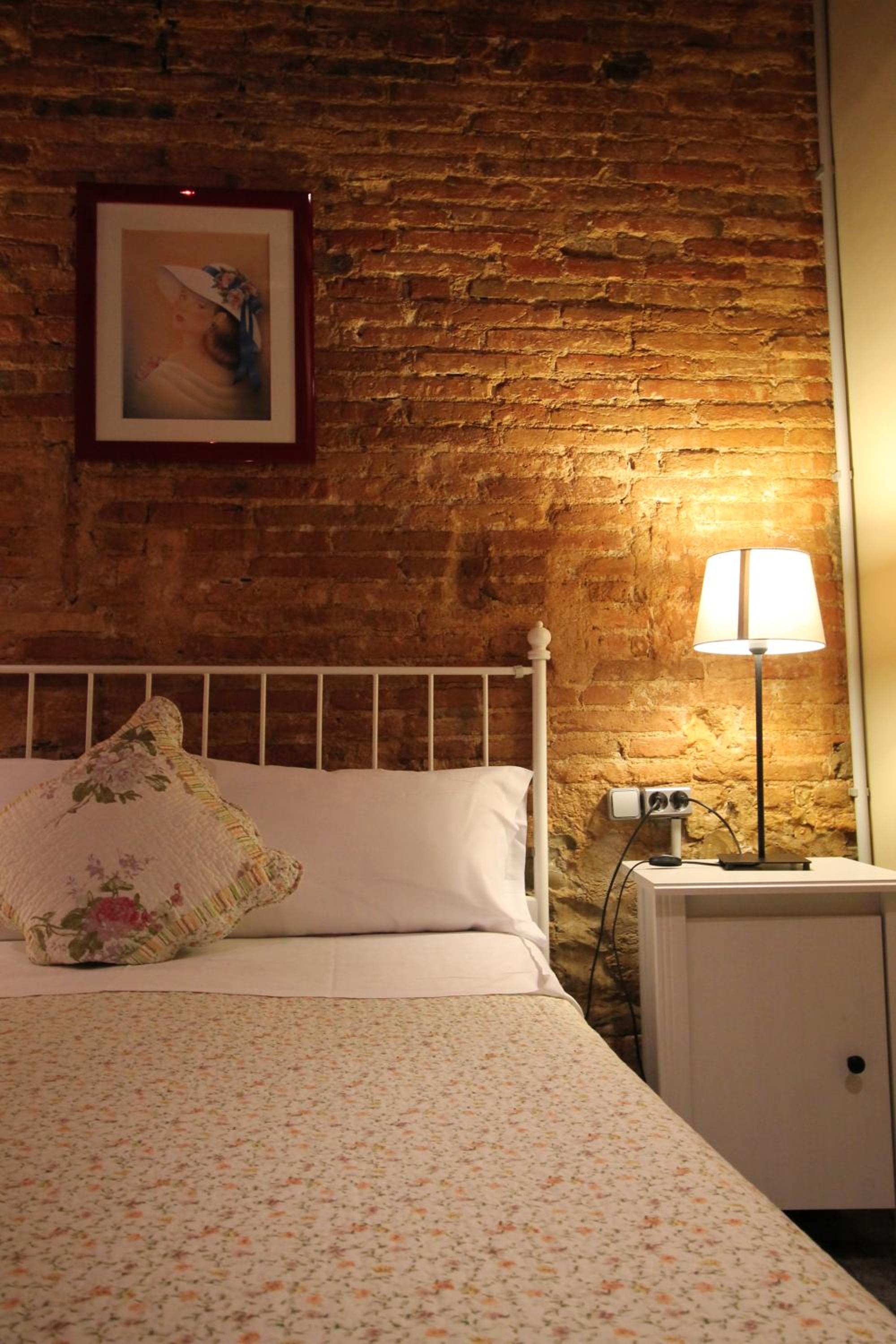 Hostal Orleans