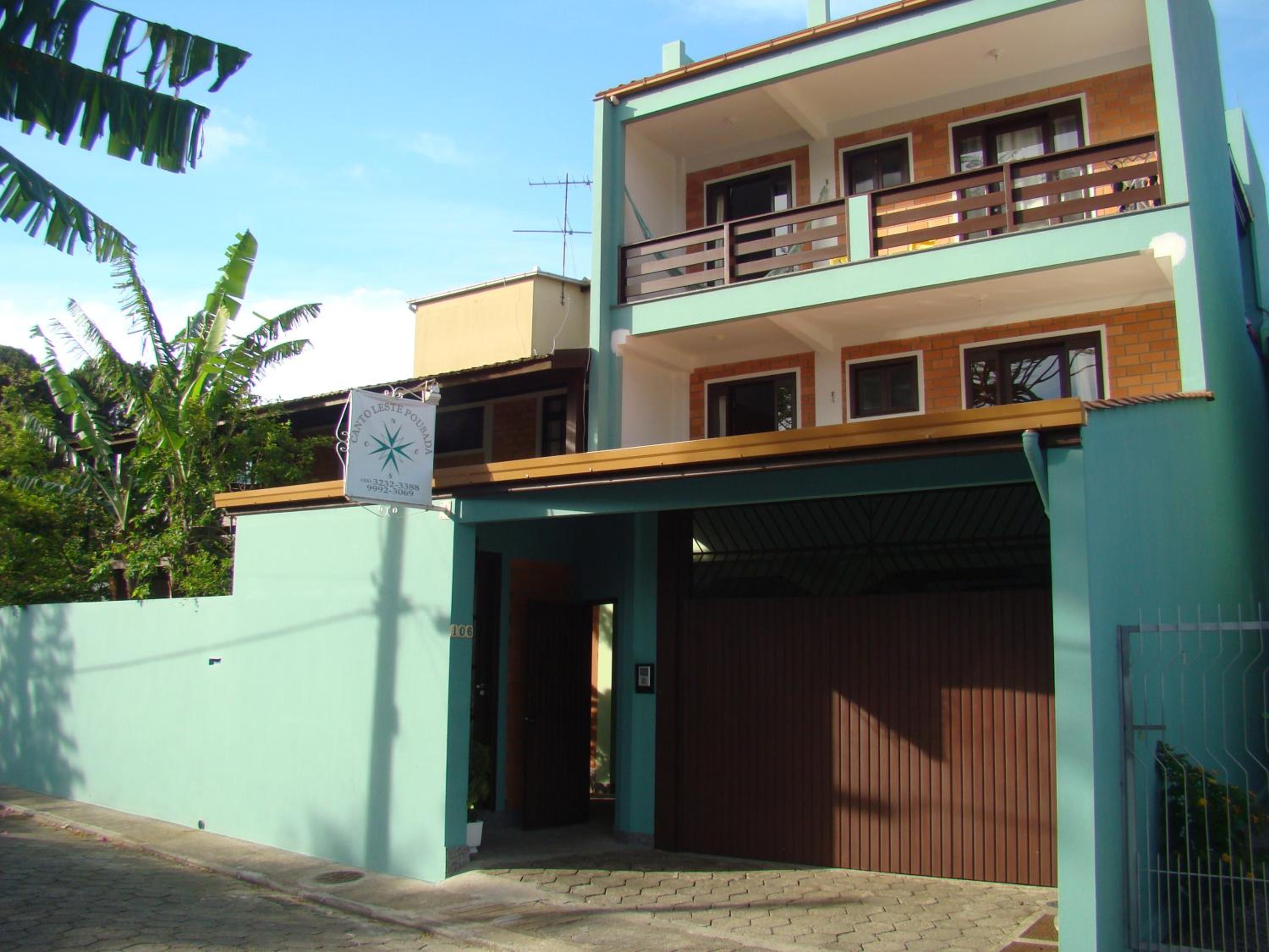 Canto Leste Pousada view 2