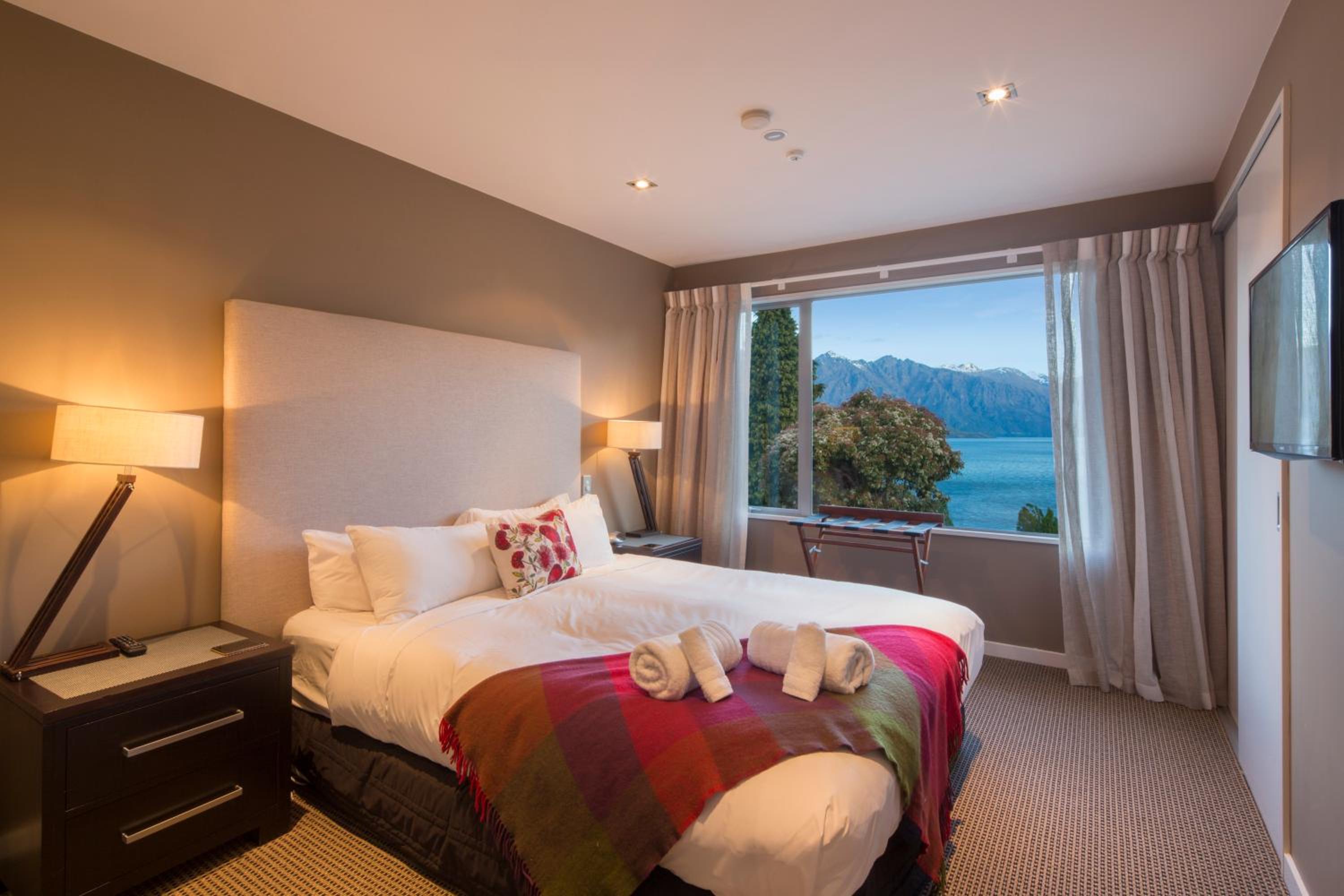 LakeRidge Queenstown by Staysouth