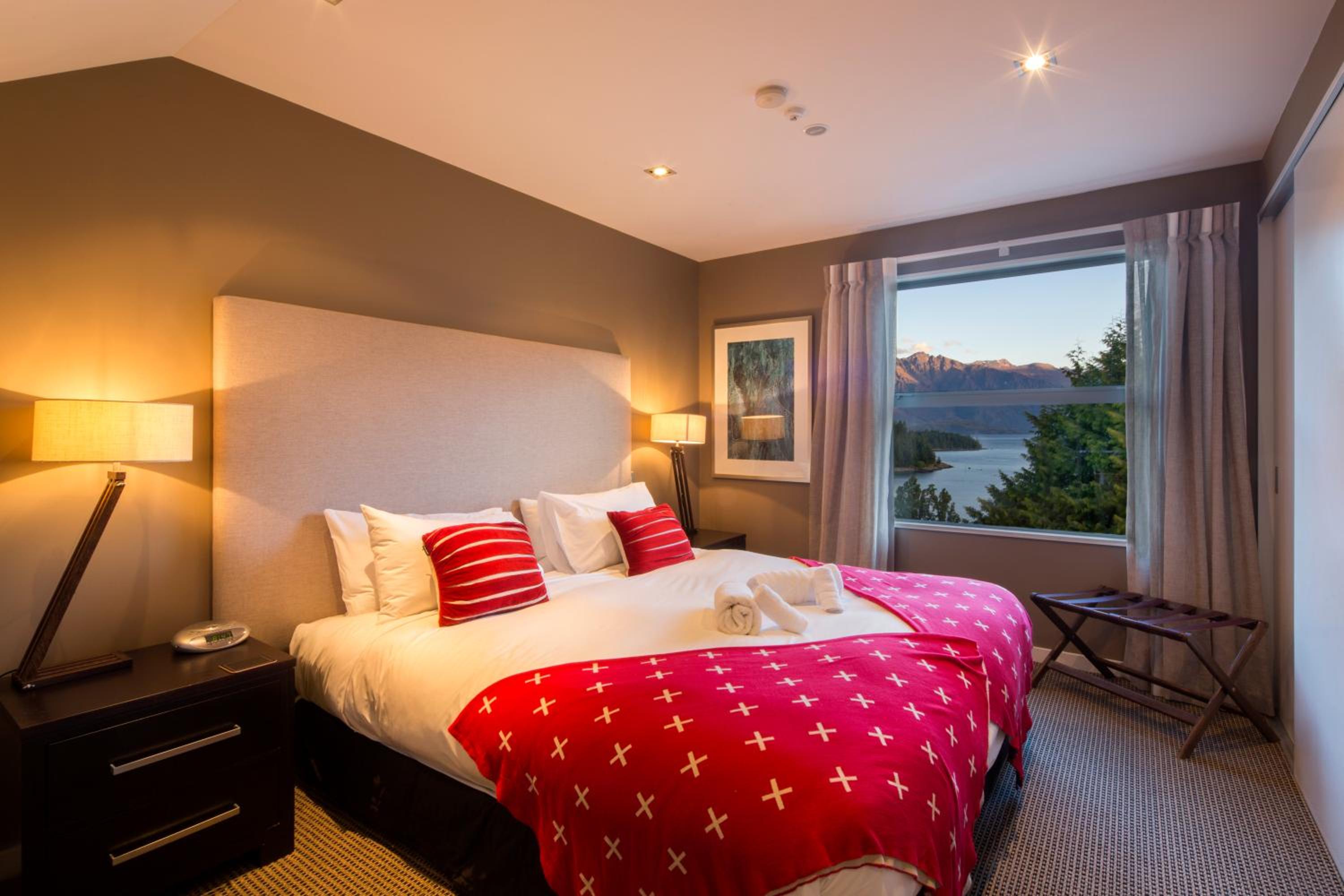 LakeRidge Queenstown by Staysouth