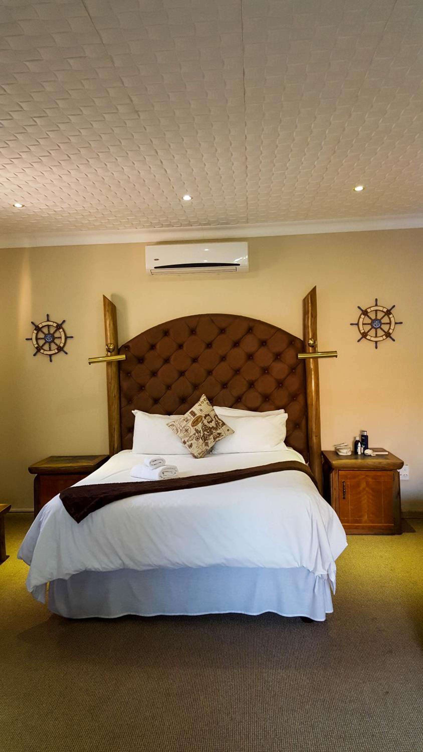 Aark Guest Lodge