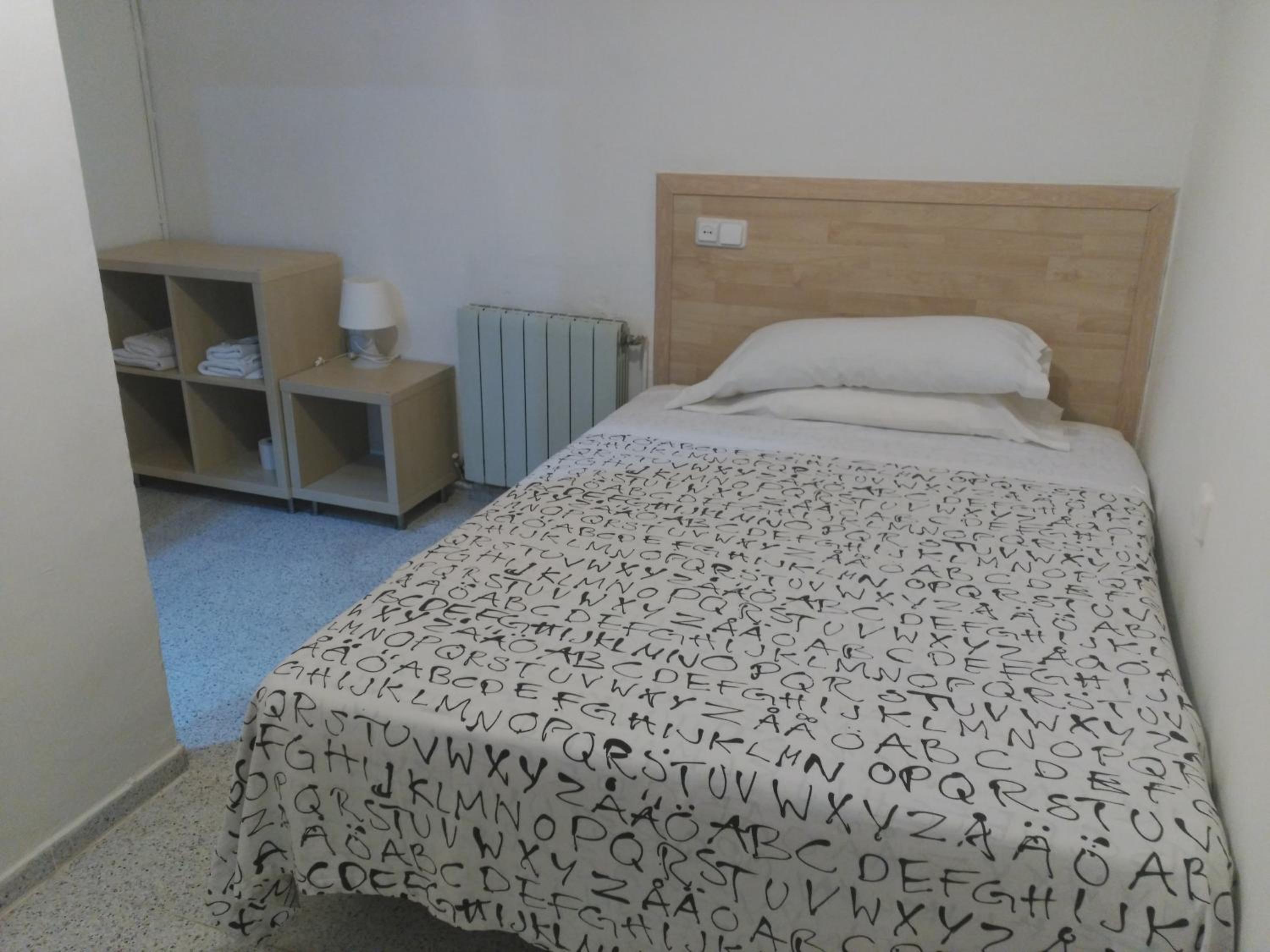 Hostal River