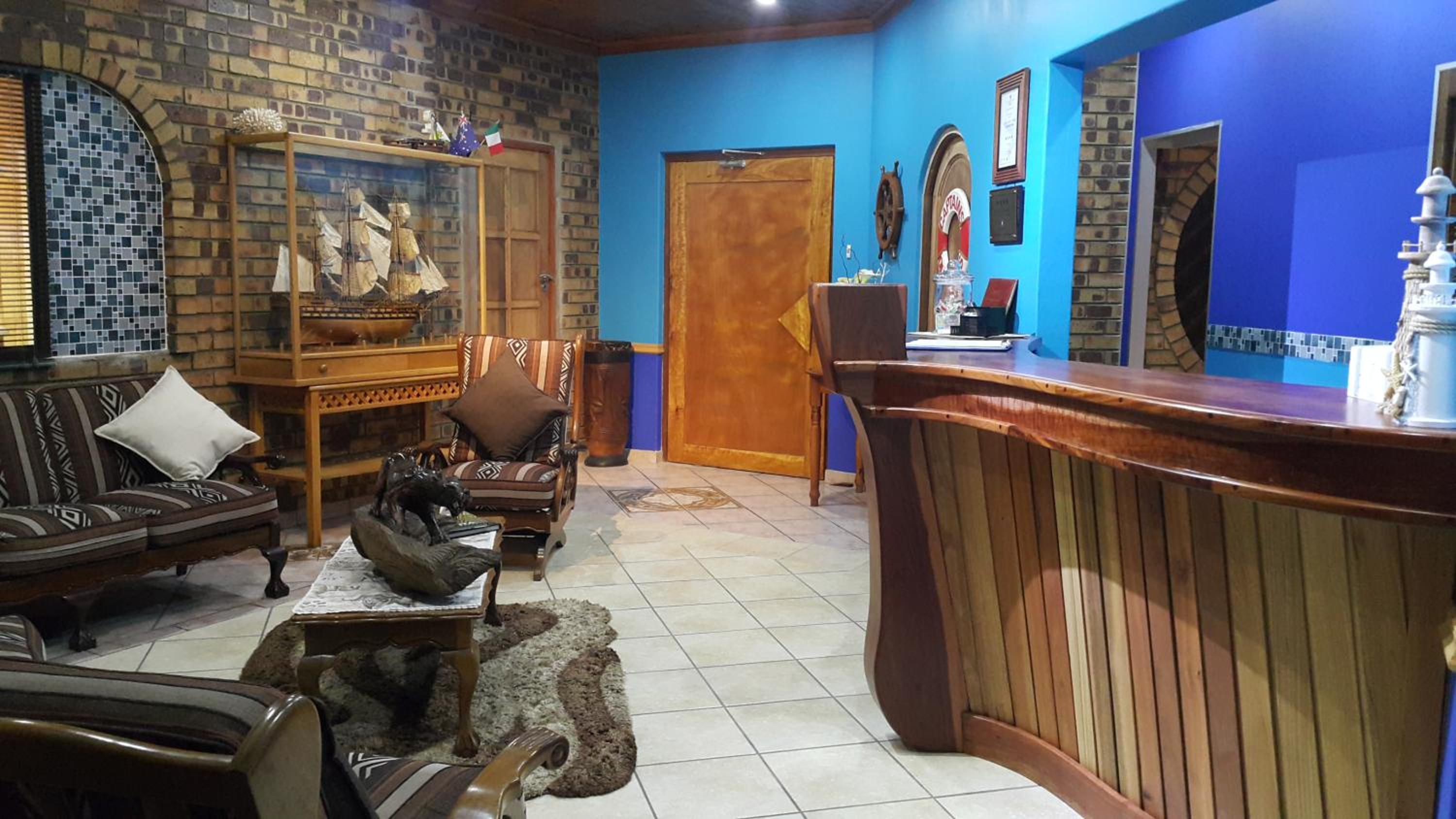 Aark Guest Lodge