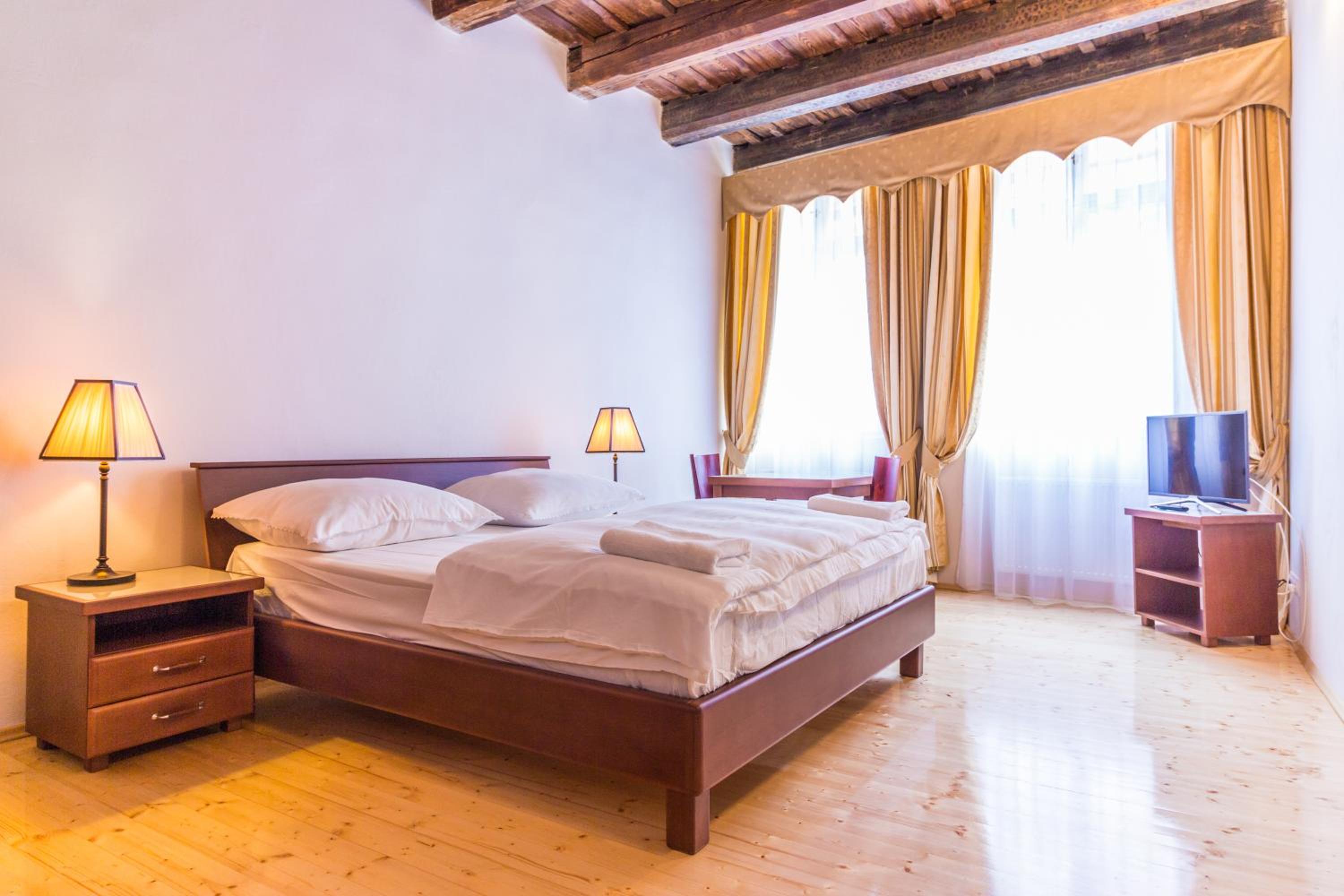 Residence Thunovska