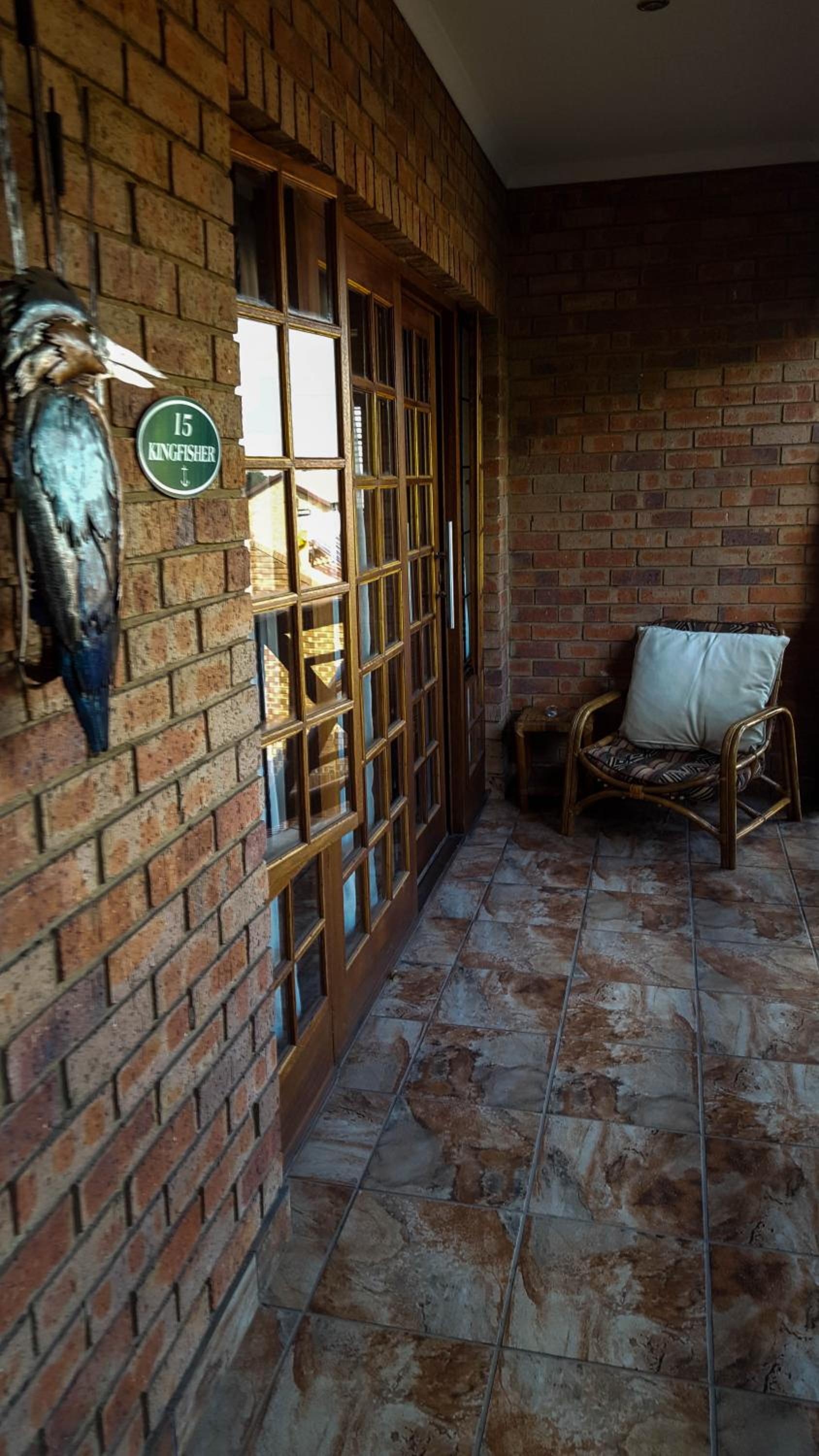 Aark Guest Lodge
