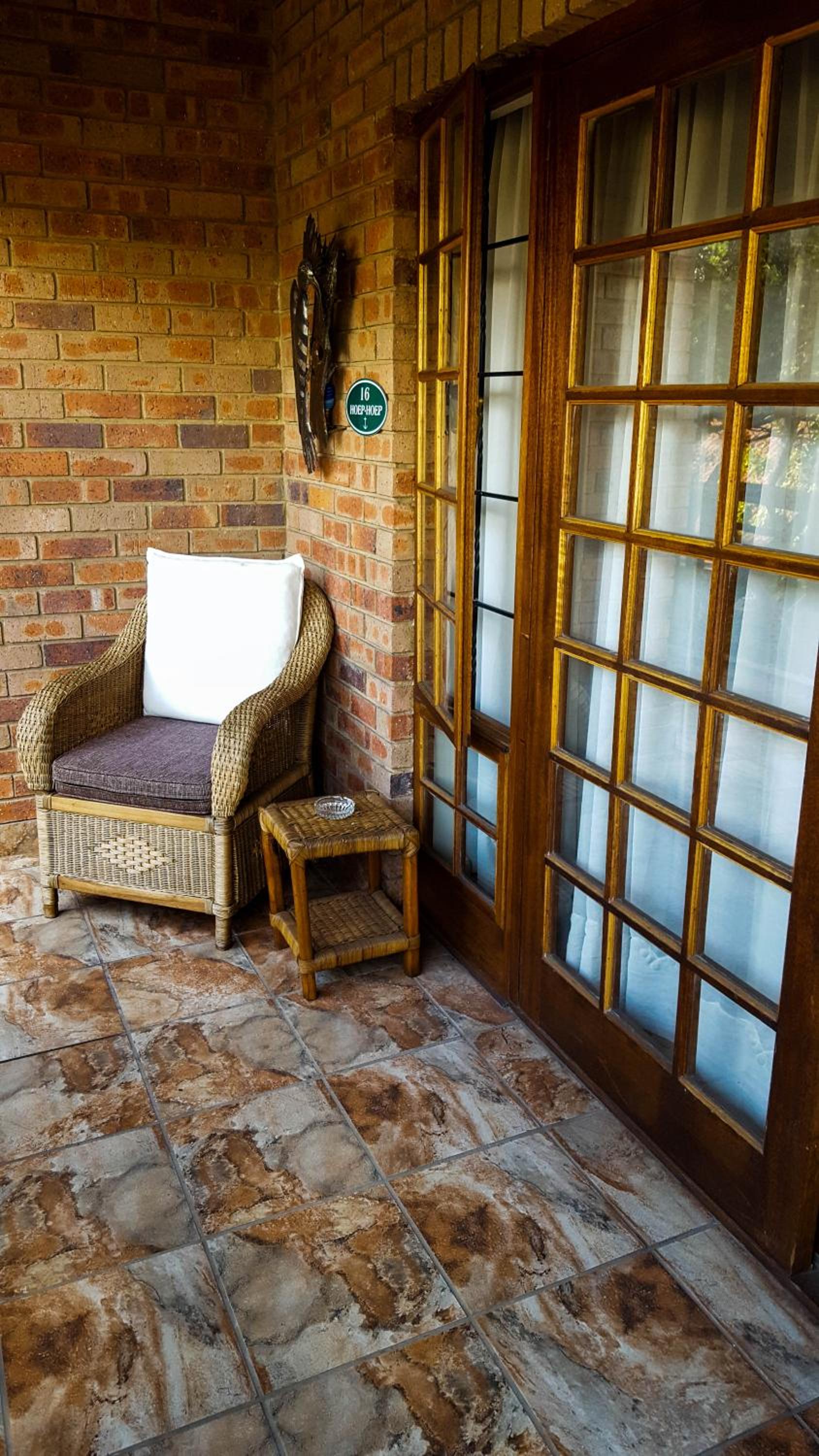 Aark Guest Lodge