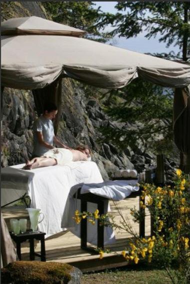 Rockwater Secret Cove Resort