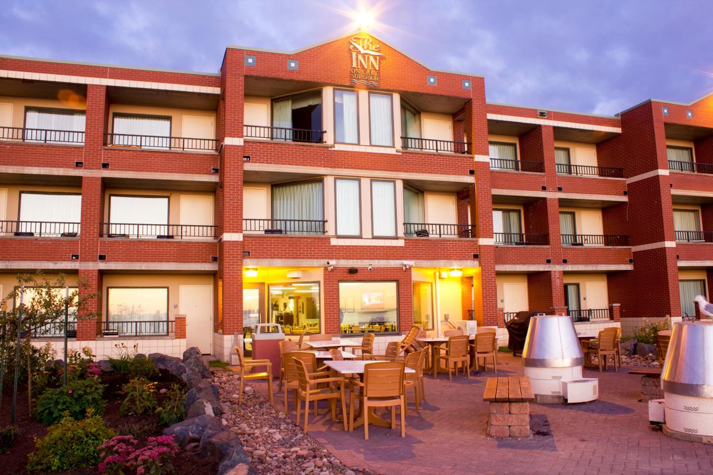 Hotel The Inn on Lake Superior - Image 1