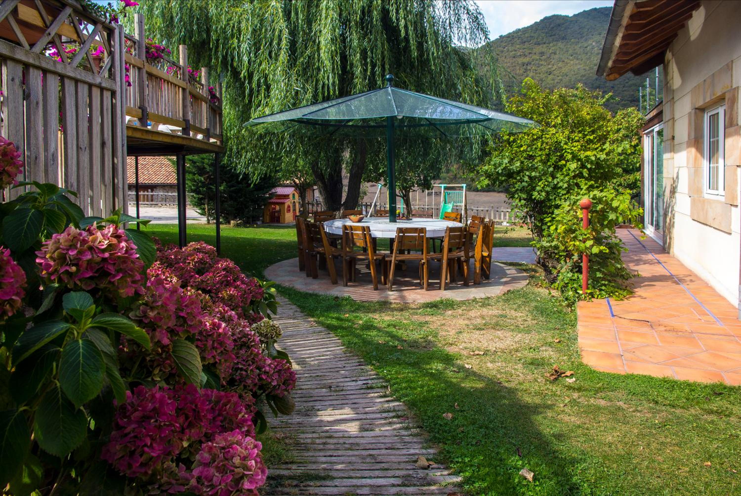 Apartamentos Alquitara