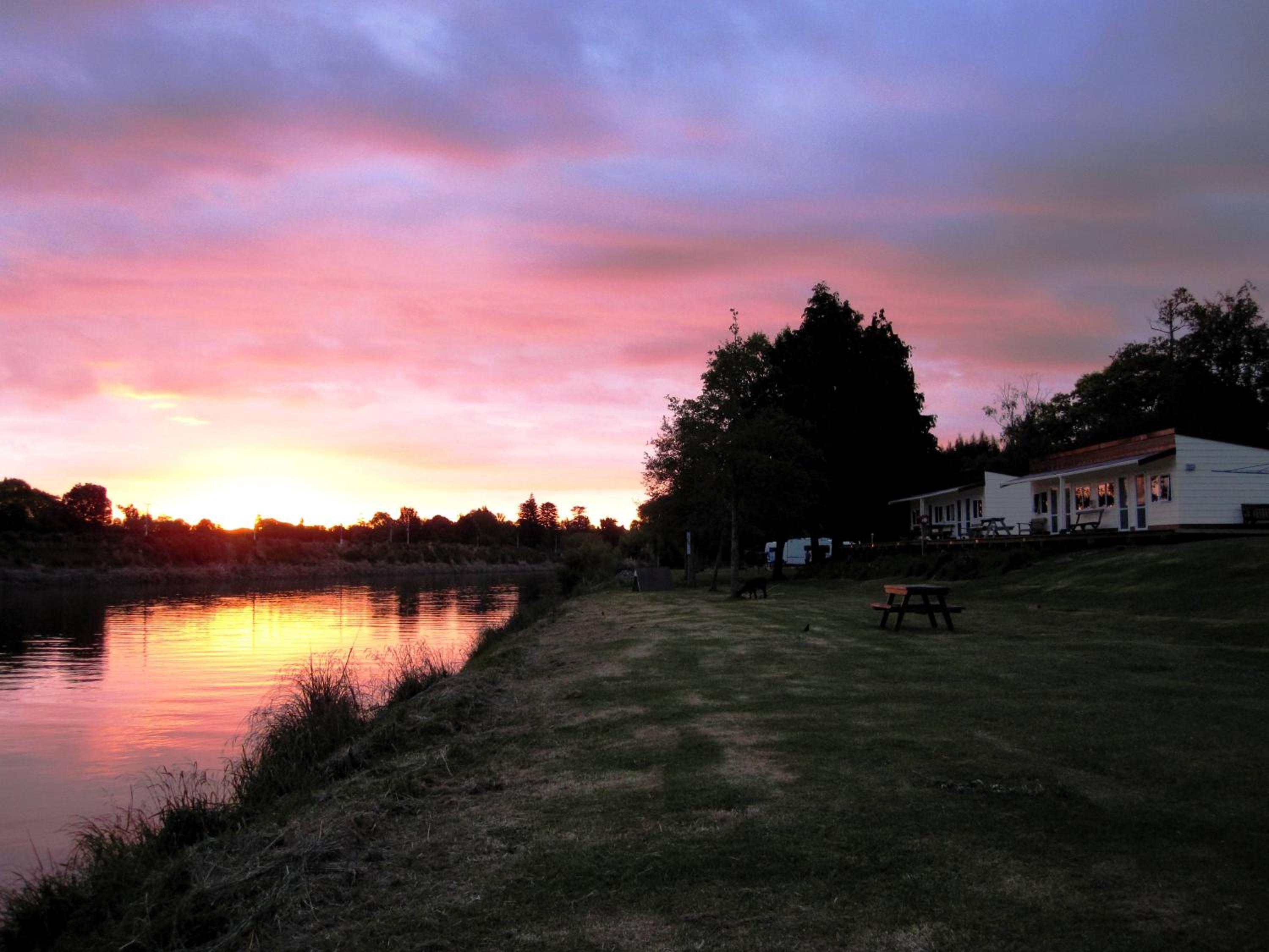 Whanganui River Top 10 Holiday Park
