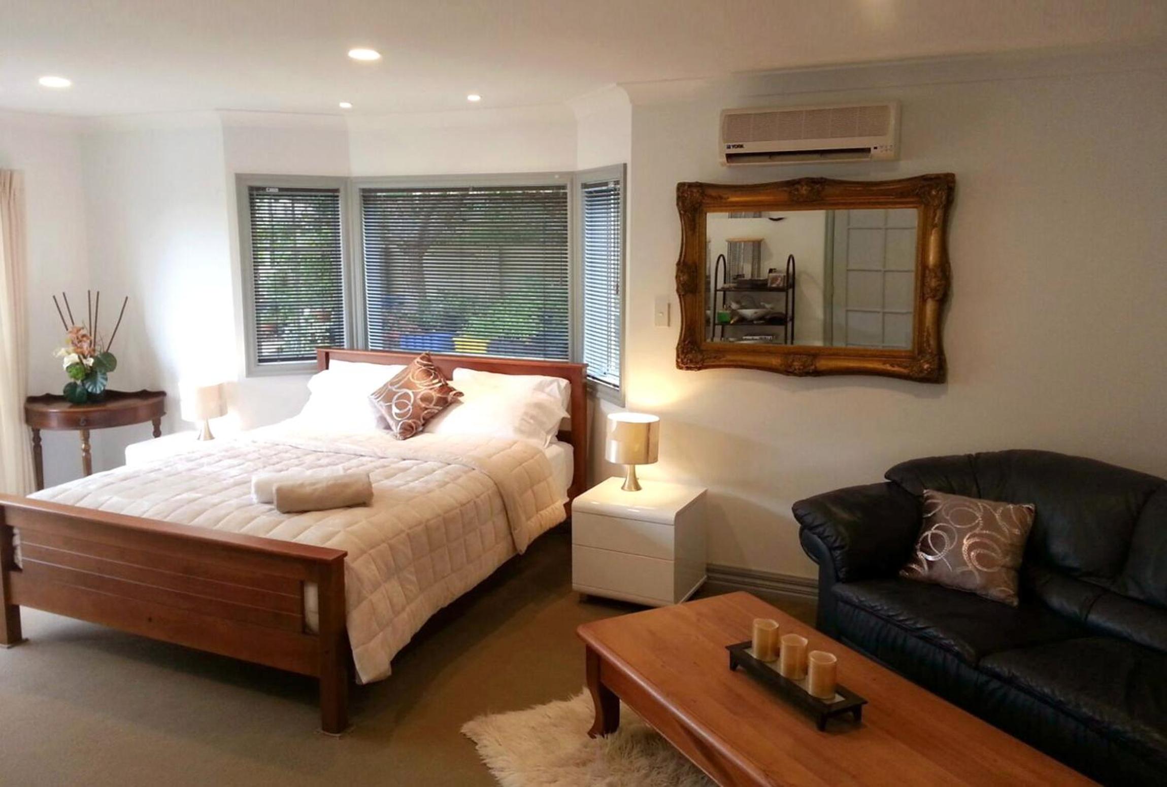 Lush & Co Auckland Bed & Breakfast