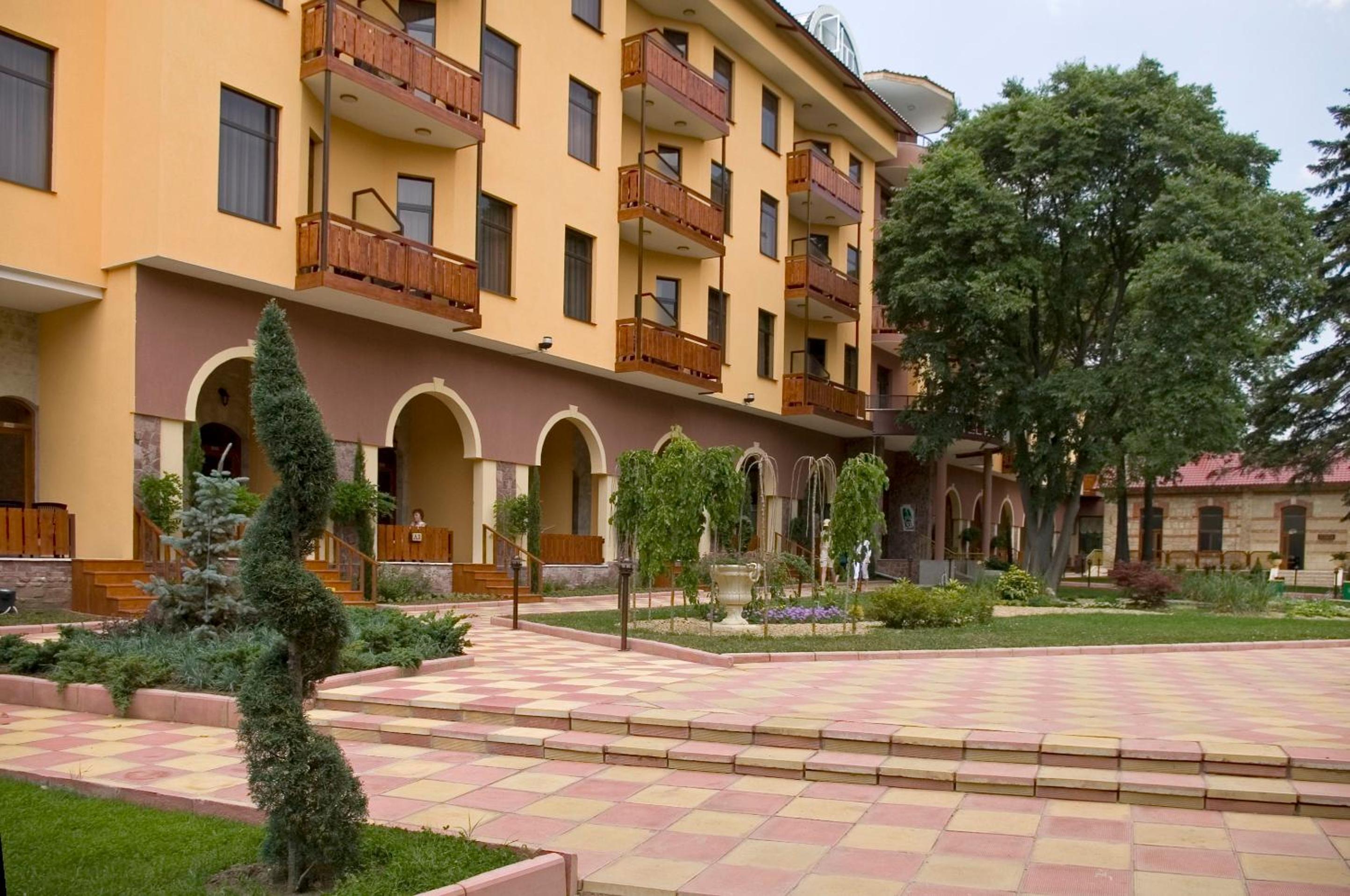 Hotel Estreya Palace