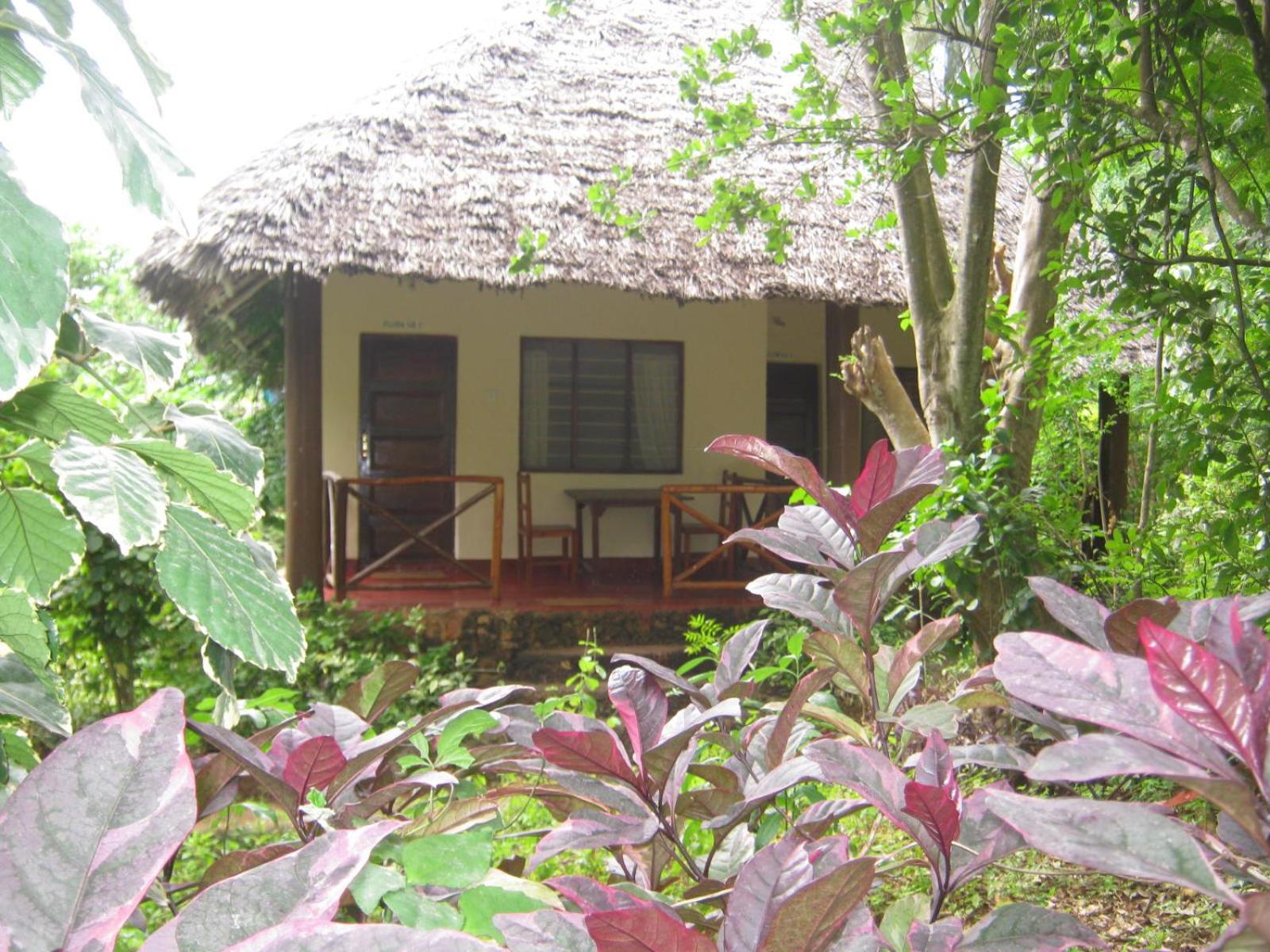 Baraka Aquarium Bungalows