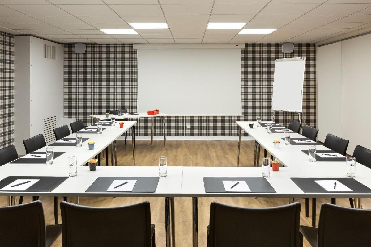 meeting room