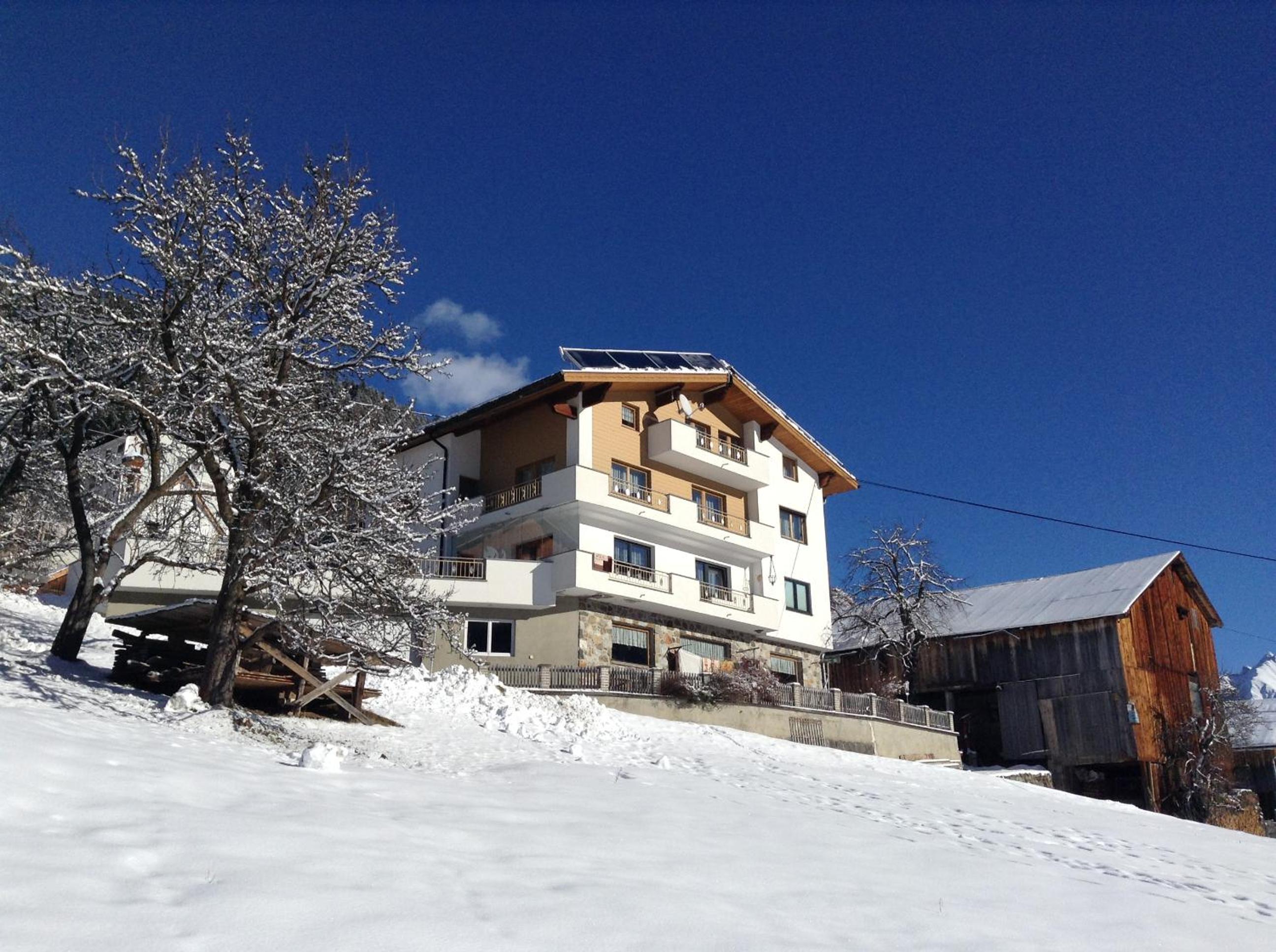 Photo 19