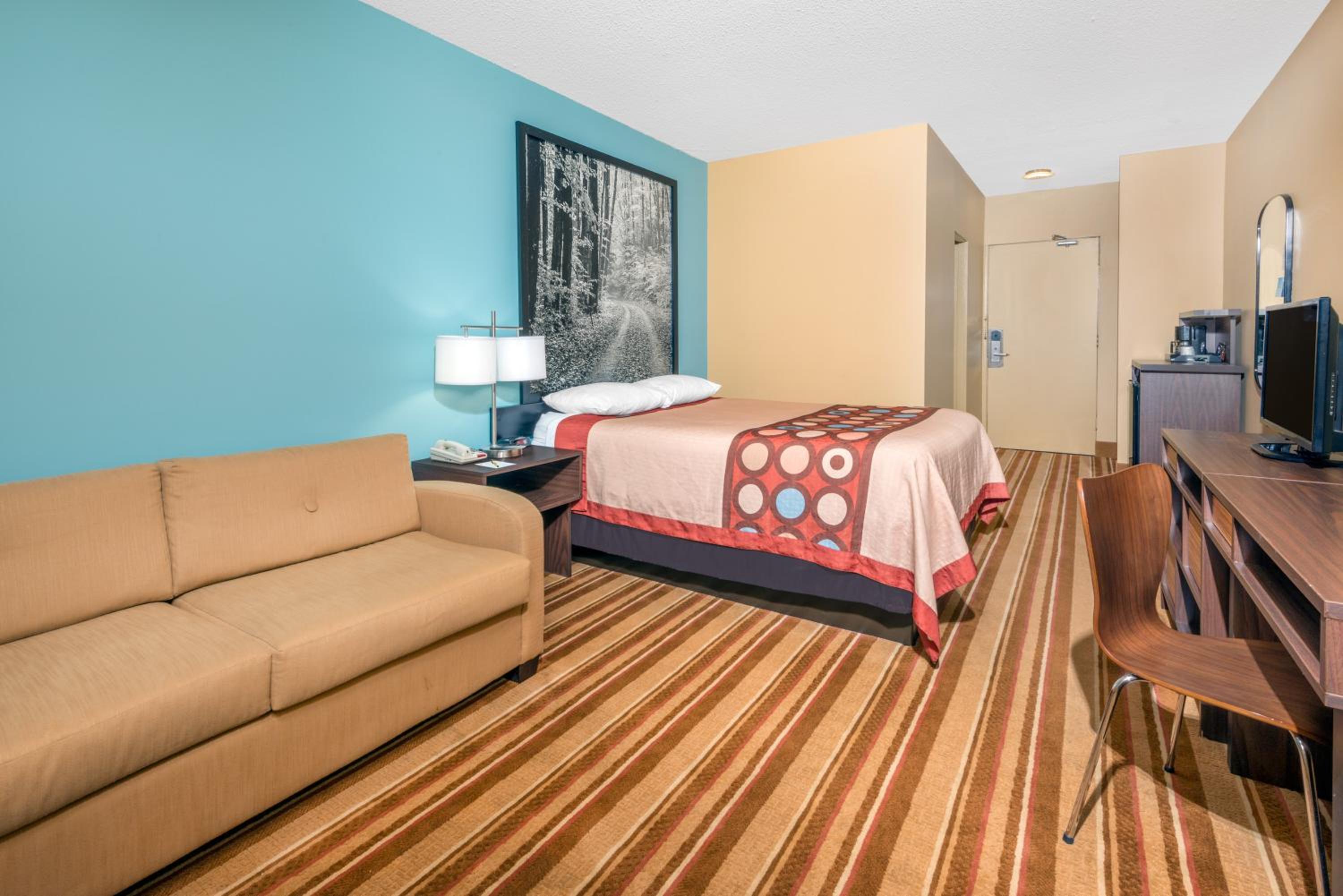 Photo 8
