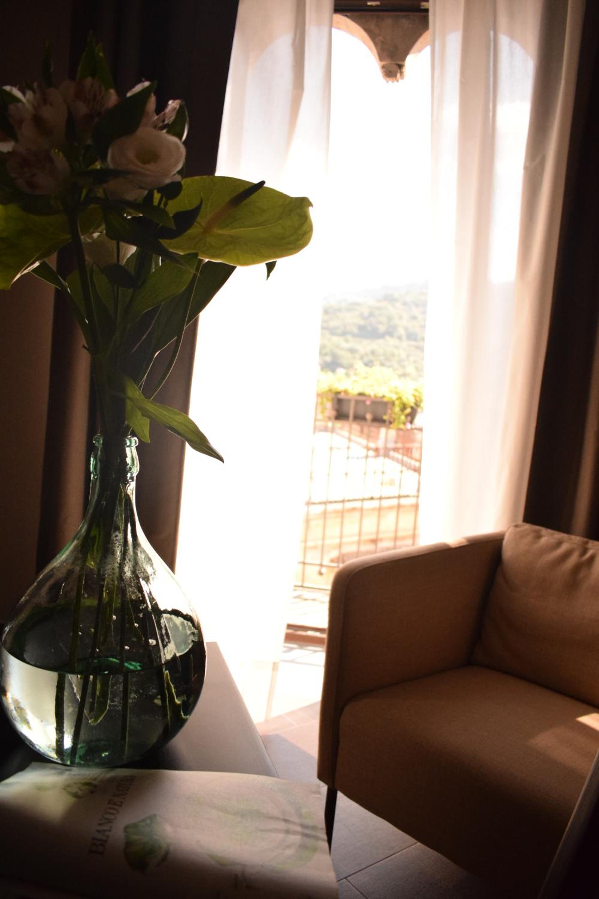 Cento Tari' Guest House