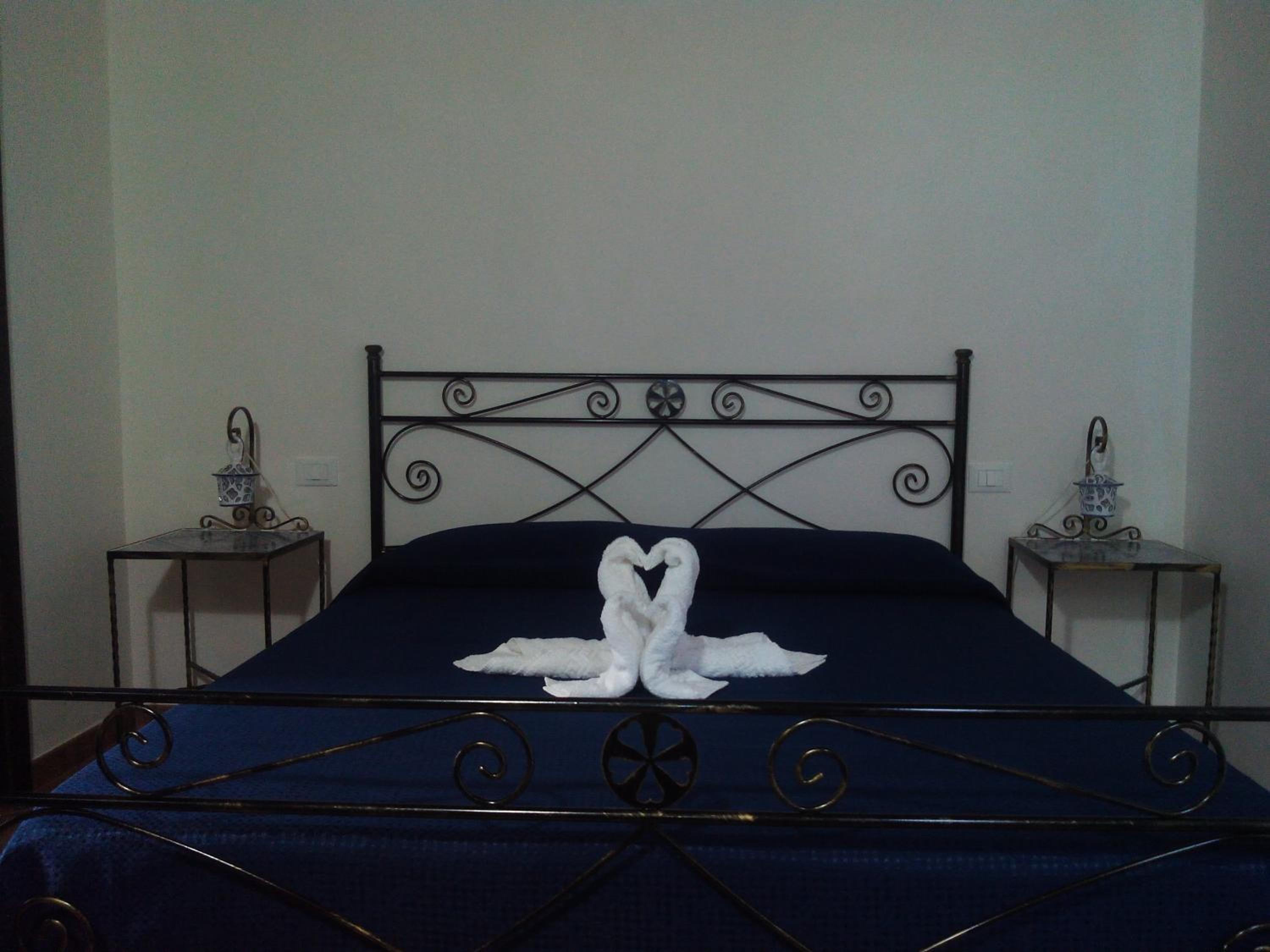 Photo 33