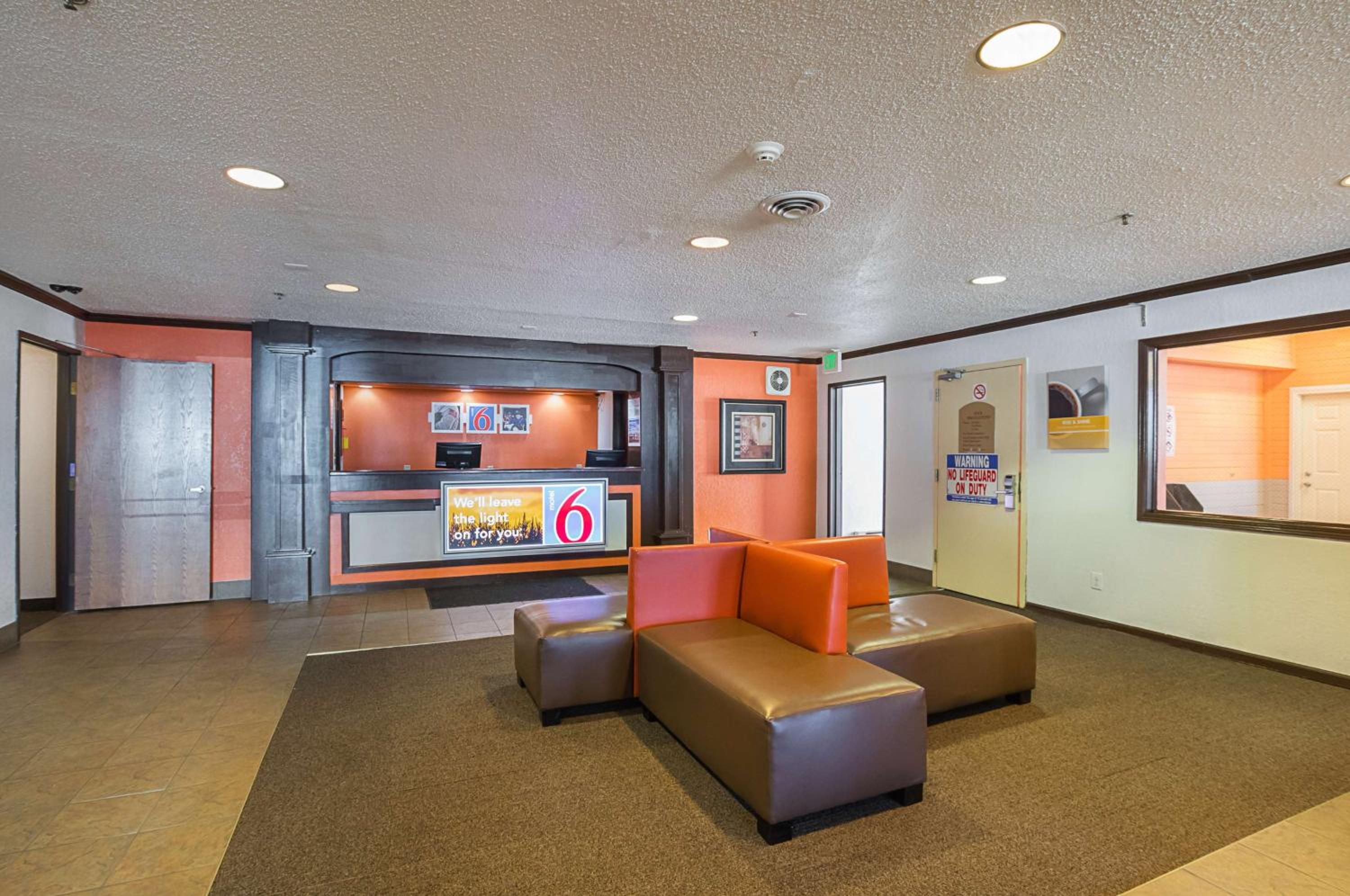 Motel 6-Waterloo, IA - Crossroads Mall - Cedar Falls - Property Image 13