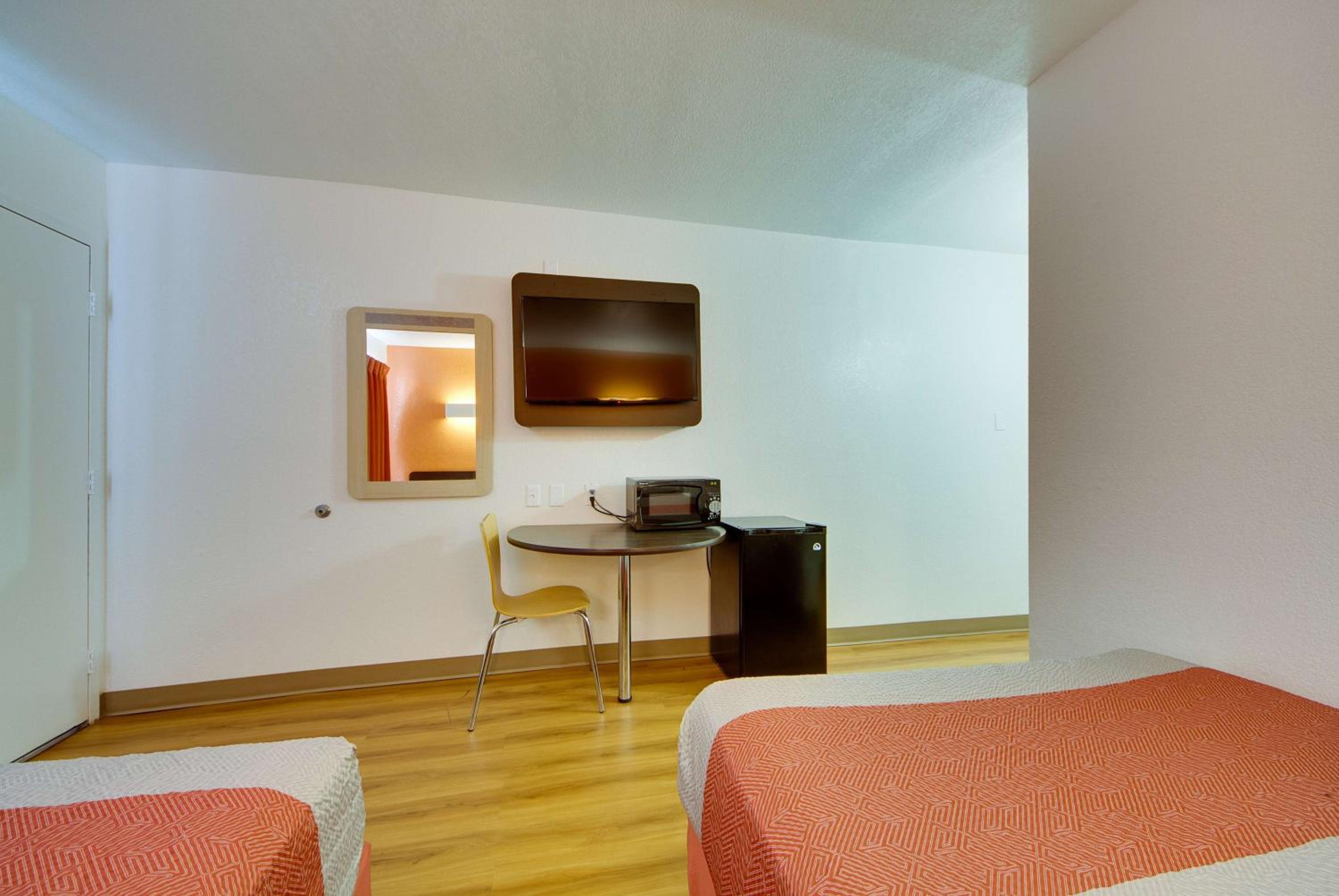 Avera Suites