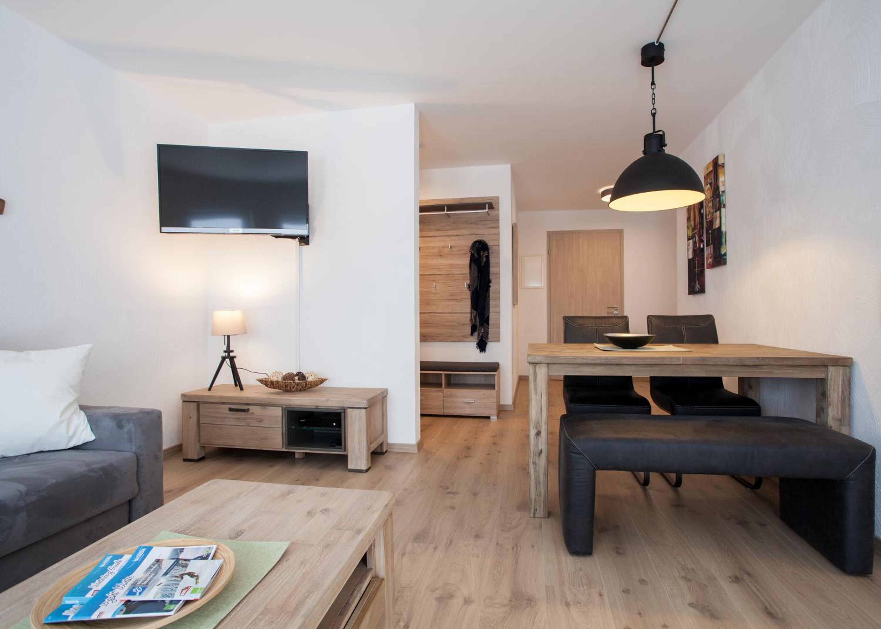 Welcome in - Ferienwohnung met eigen parkeerplaats, gelegen aan de skilift en bikepark, fiets- en skiberging view 3