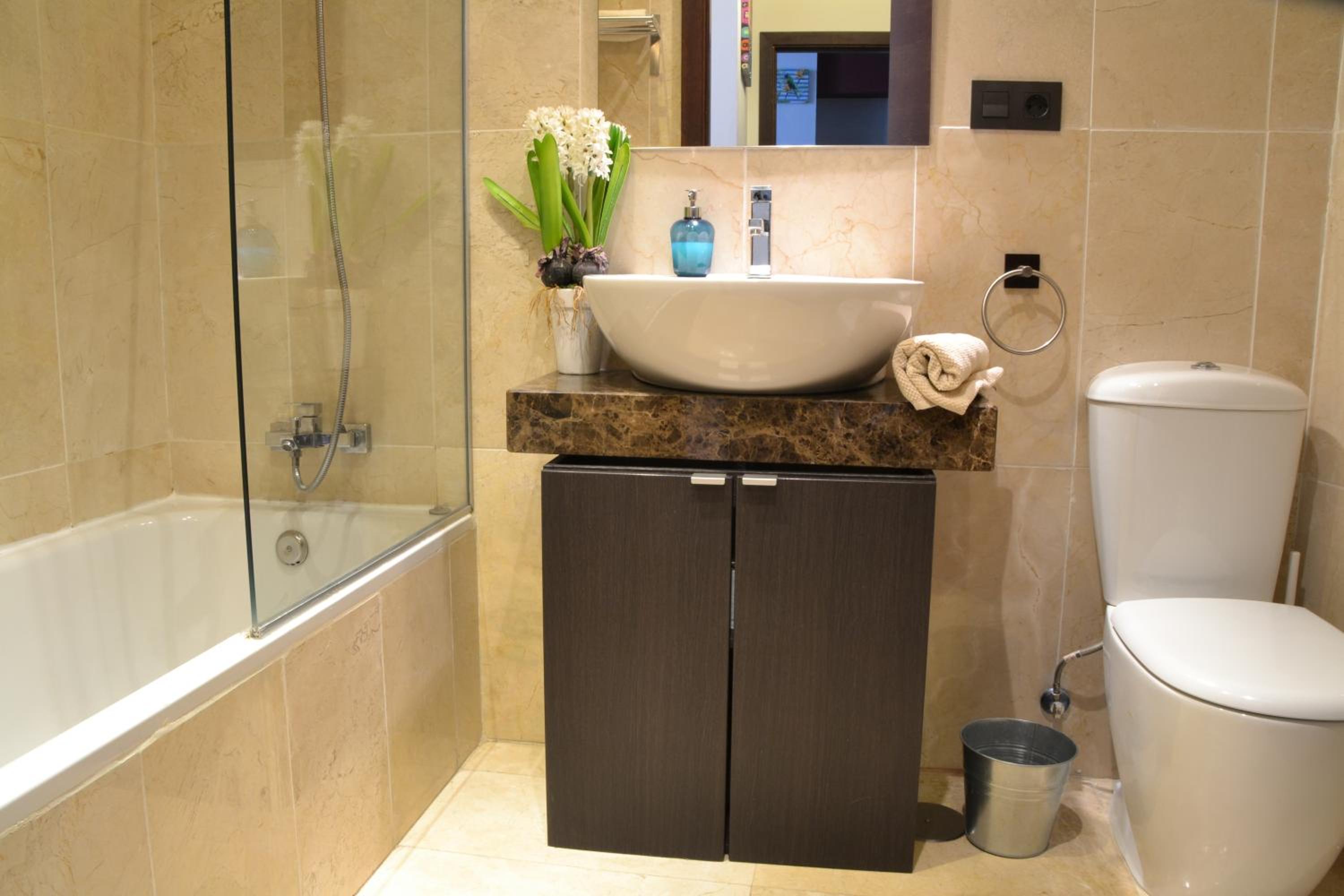 Carreteria Pool ApartamentosMalagaManagement