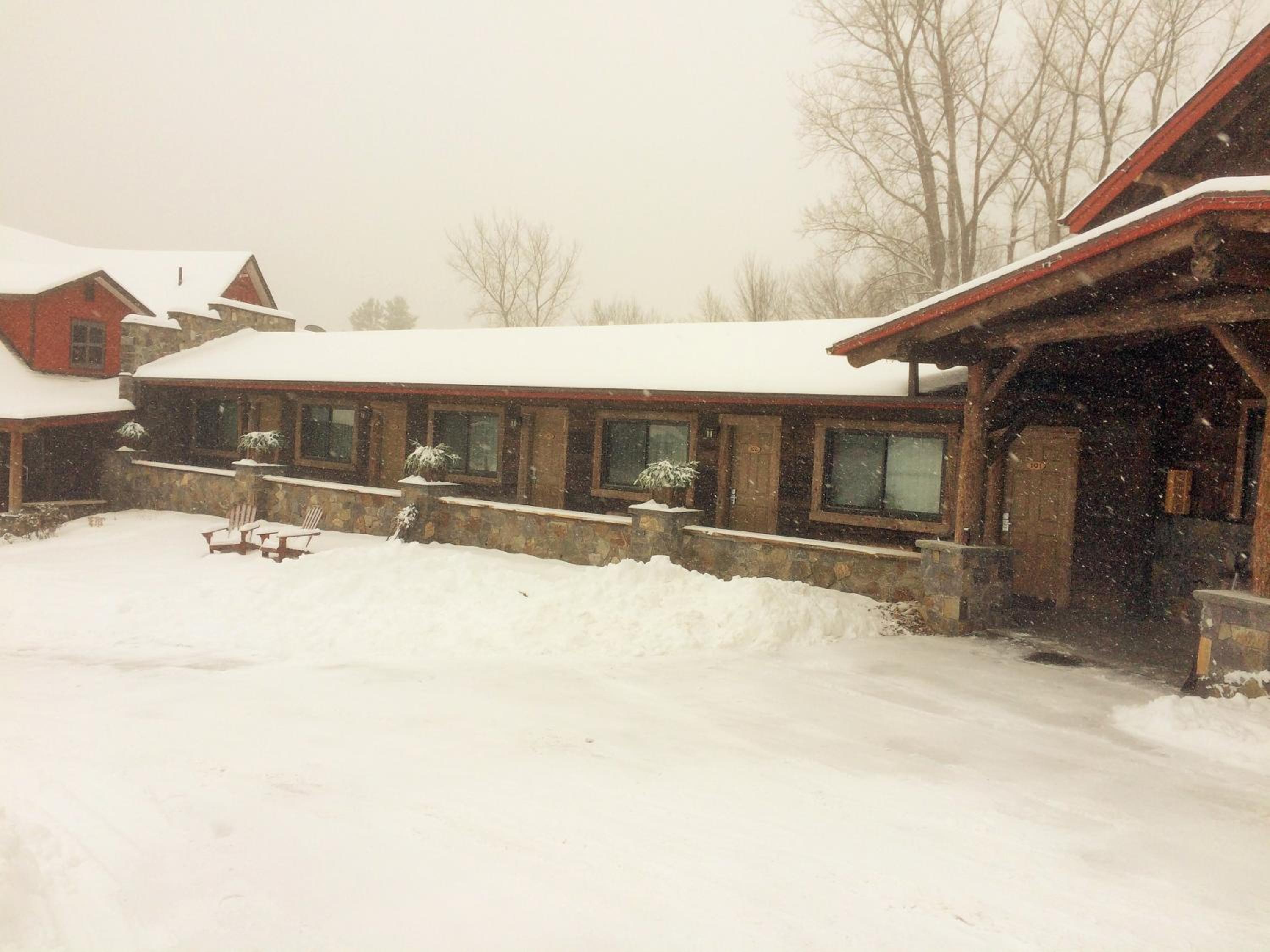 Adirondack Spruce Lodge