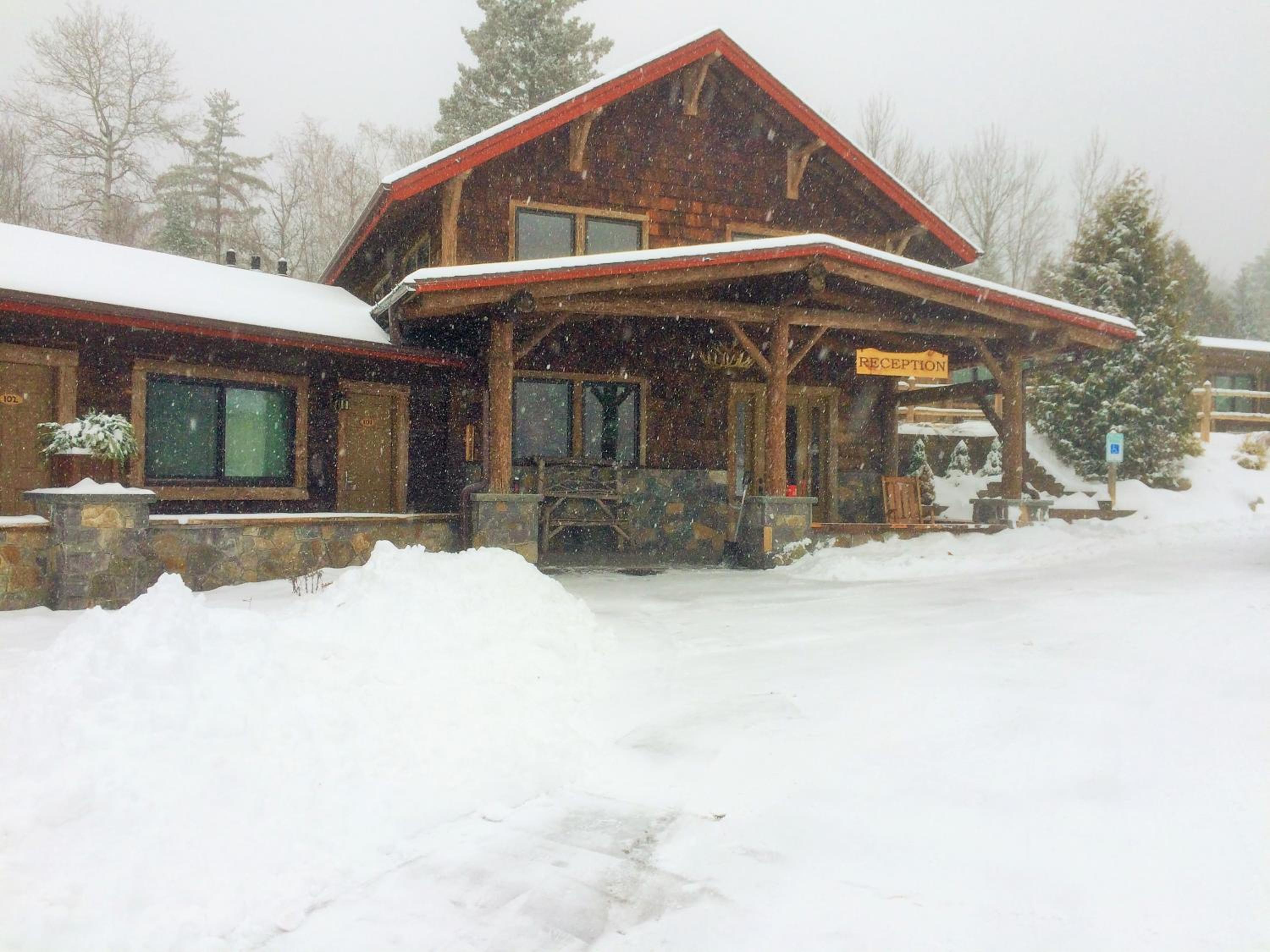 Adirondack Spruce Lodge