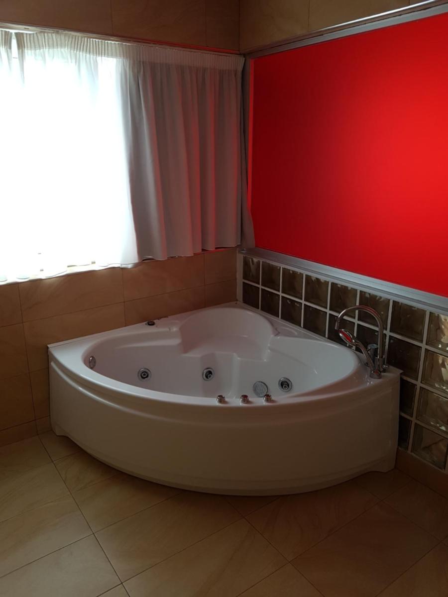 Jacuzzi